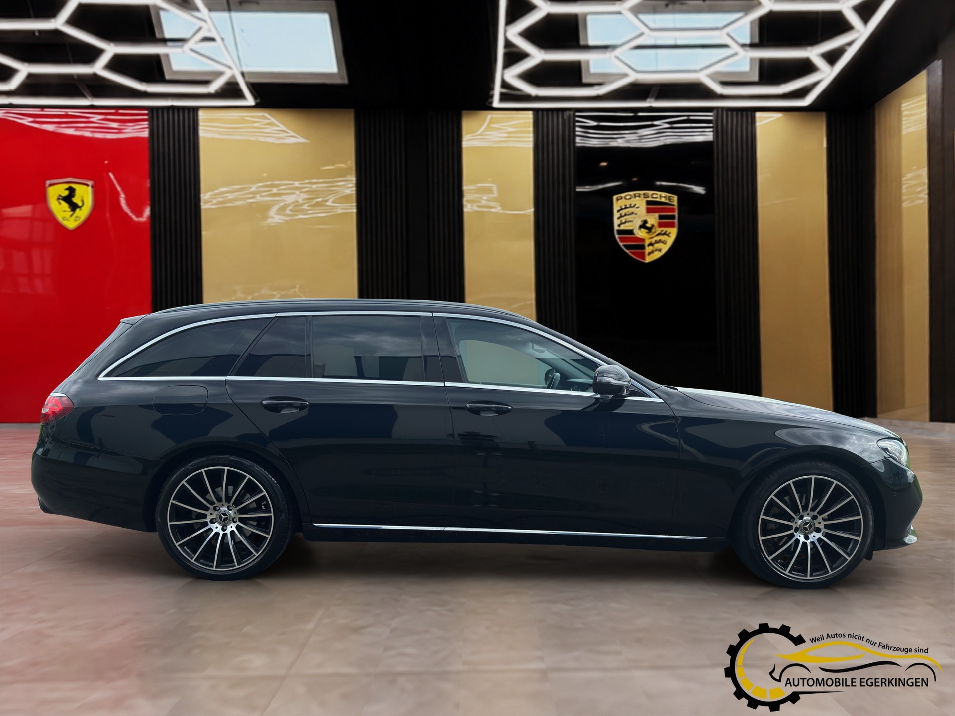 MERCEDES-BENZ E 220 d Avantgarde-image-3