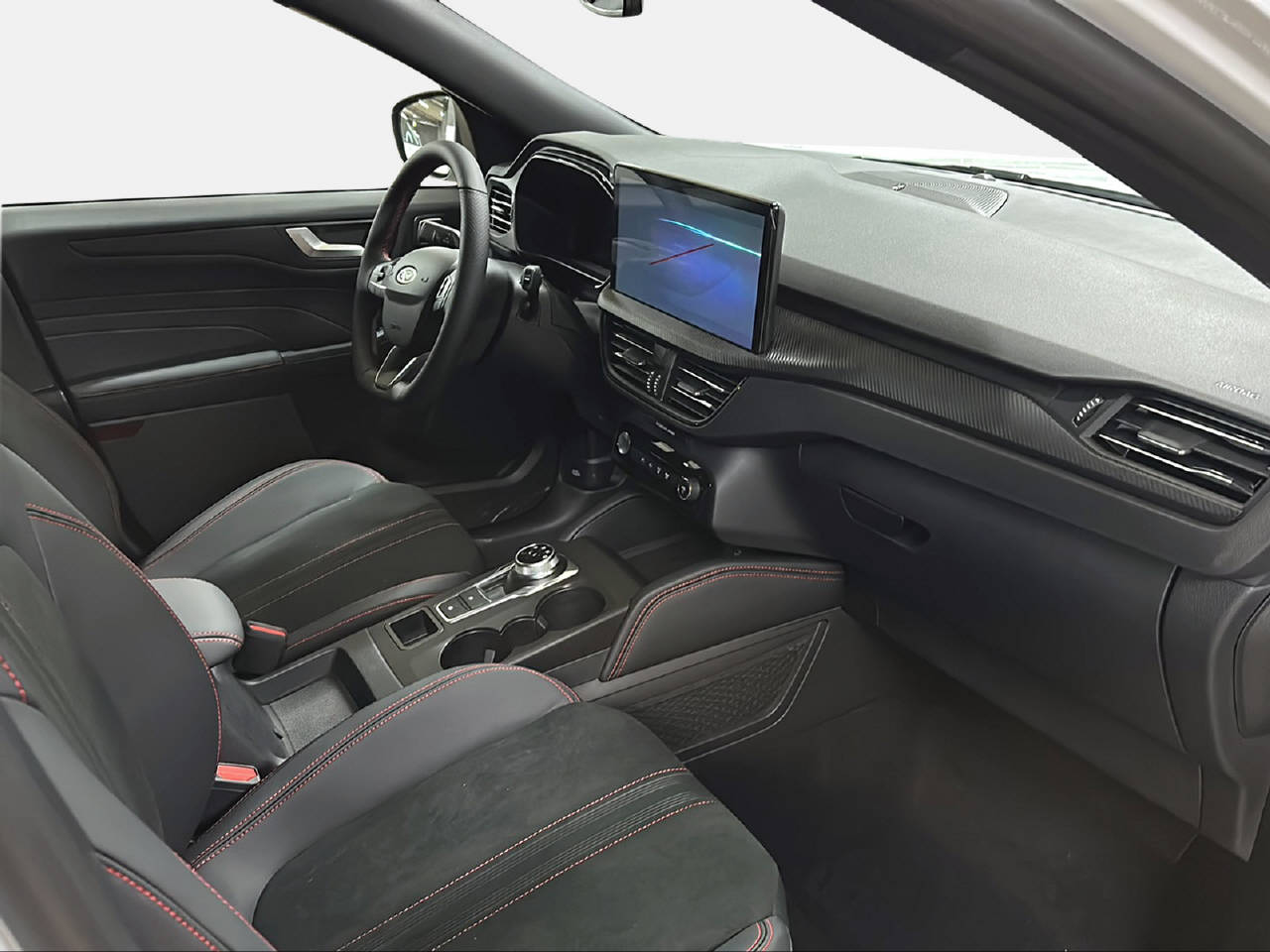 FORD Kuga 2.5 Hybrid ST-Line X 4x4-image-12