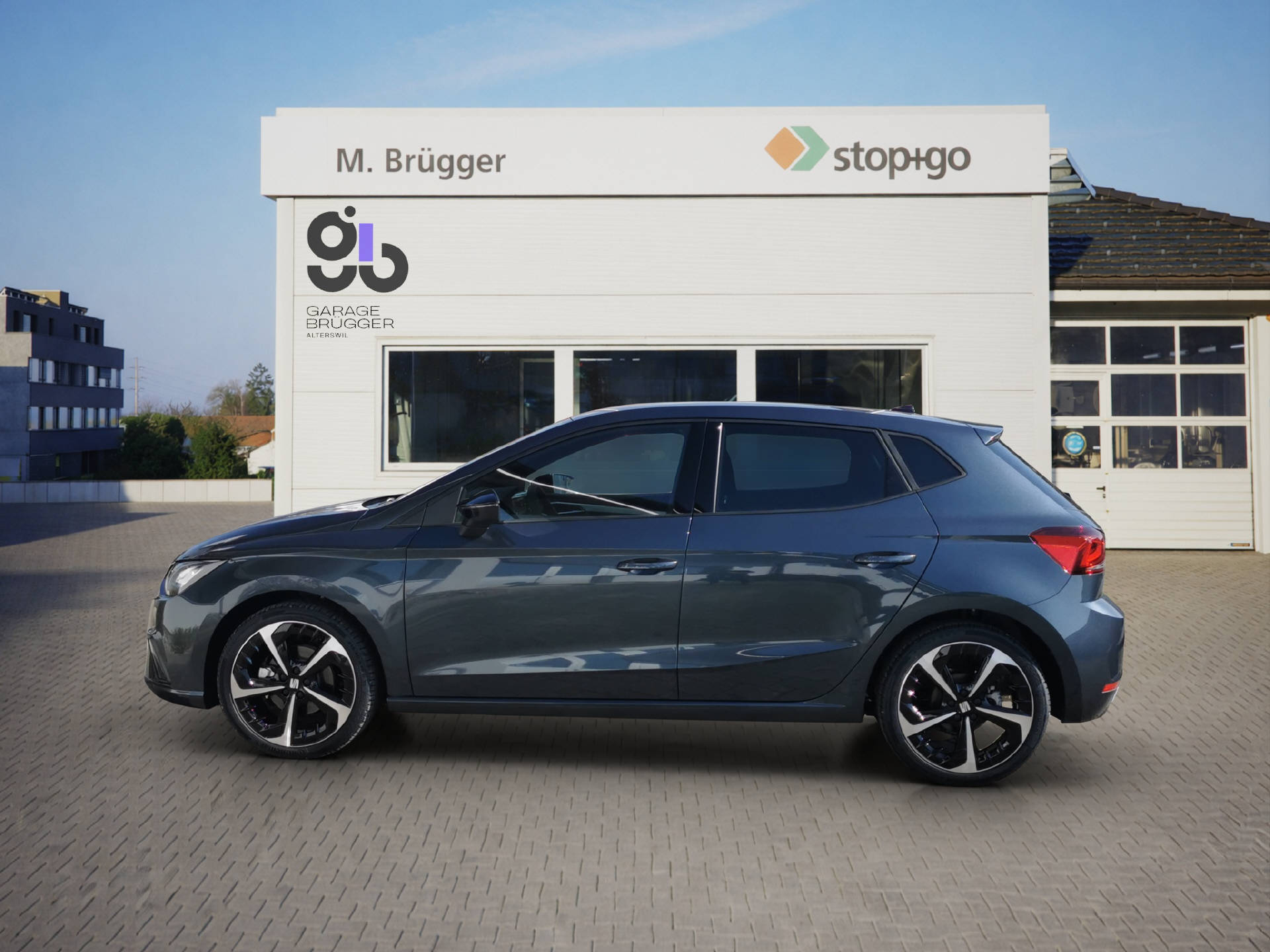SEAT Ibiza 1.0 TSI 115 FR DSG-image-2