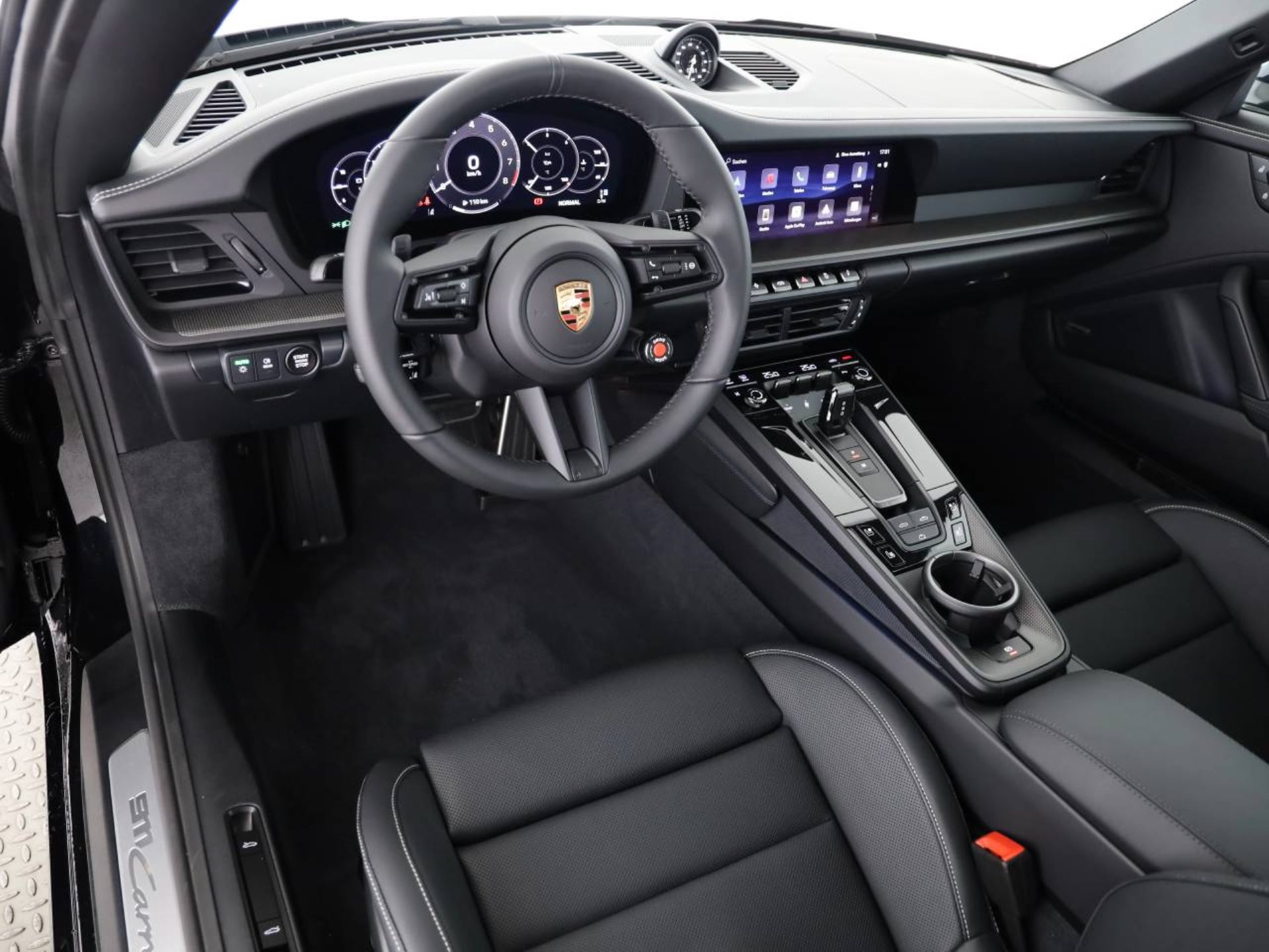 PORSCHE 911 Carrera 4S Cabriolet-image-3