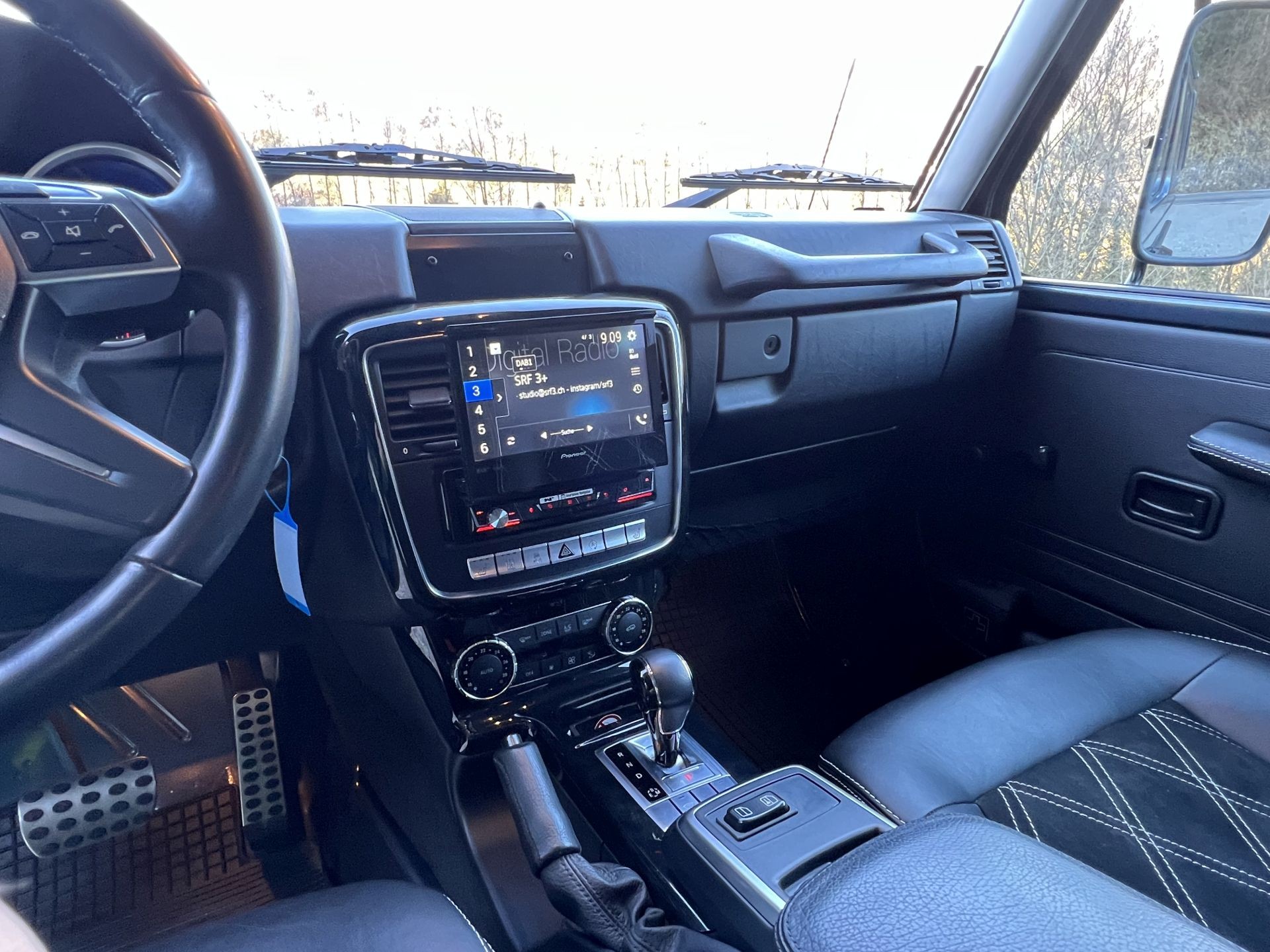 MERCEDES-BENZ G 350 d Professional 7G-Tronic-image-13