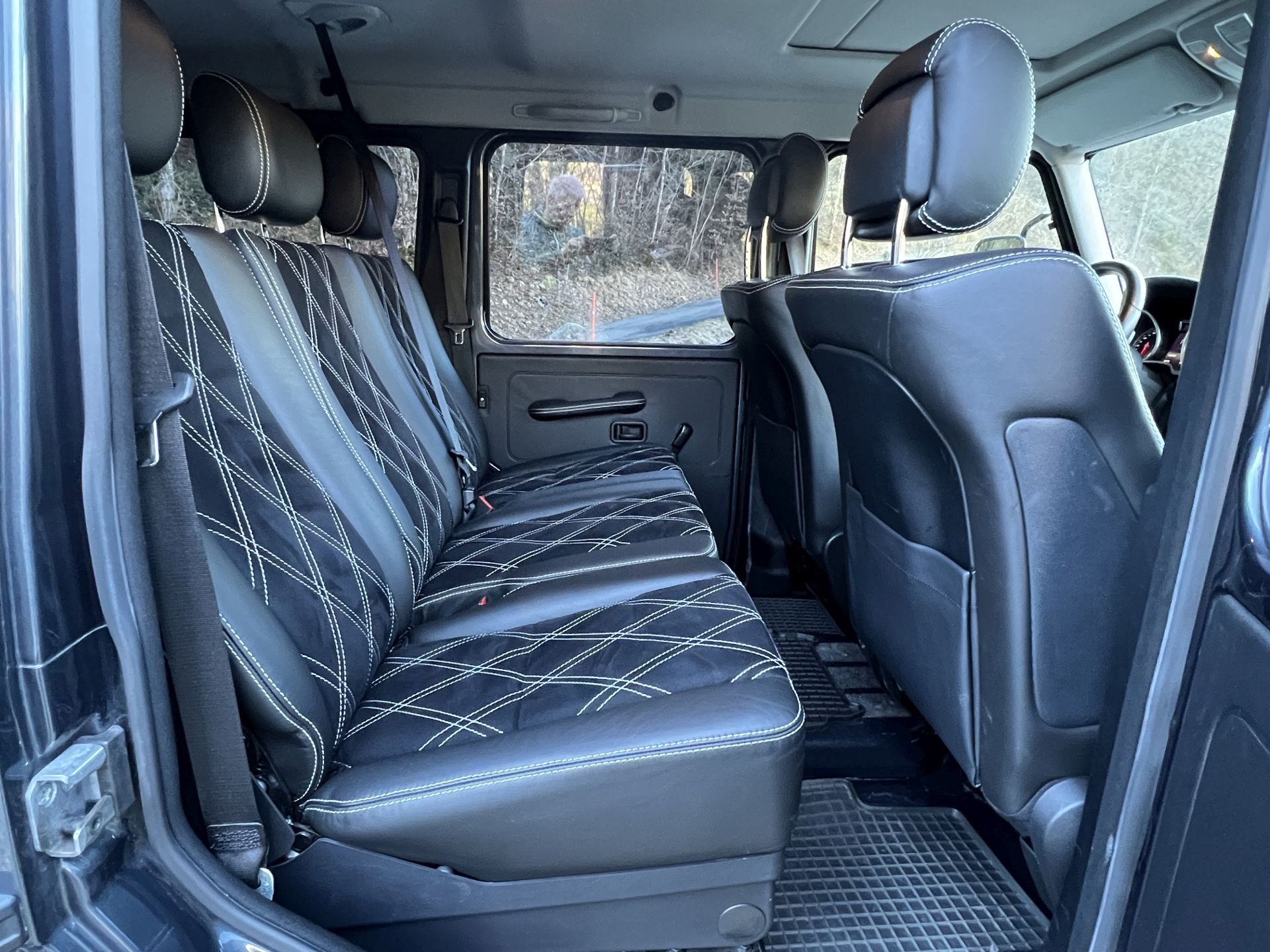 MERCEDES-BENZ G 350 d Professional 7G-Tronic-image-15