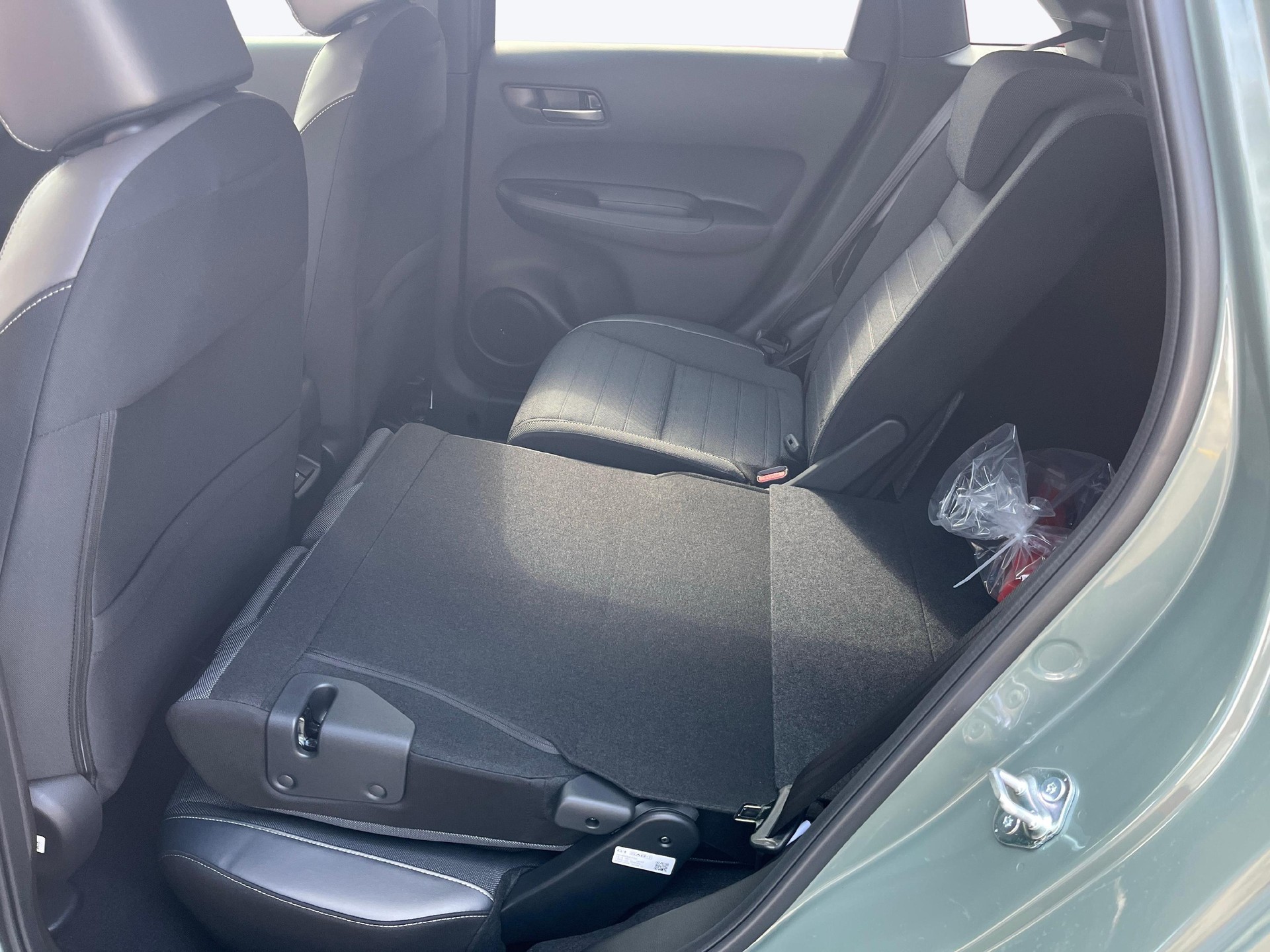 HONDA Jazz 1.5 i-MMD Crosstar Advance - mit Aktionsleasing 1.9% und 8 Jahren Garantie!-image-13