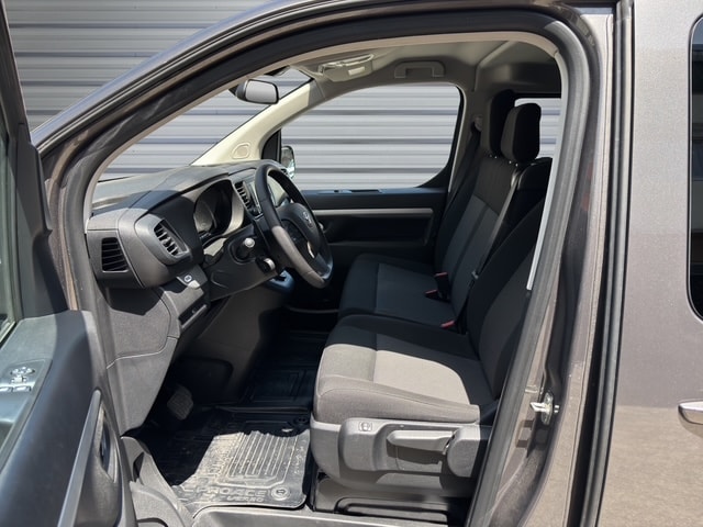 TOYOTA Proace Verso L2 2.0D Family-image-8