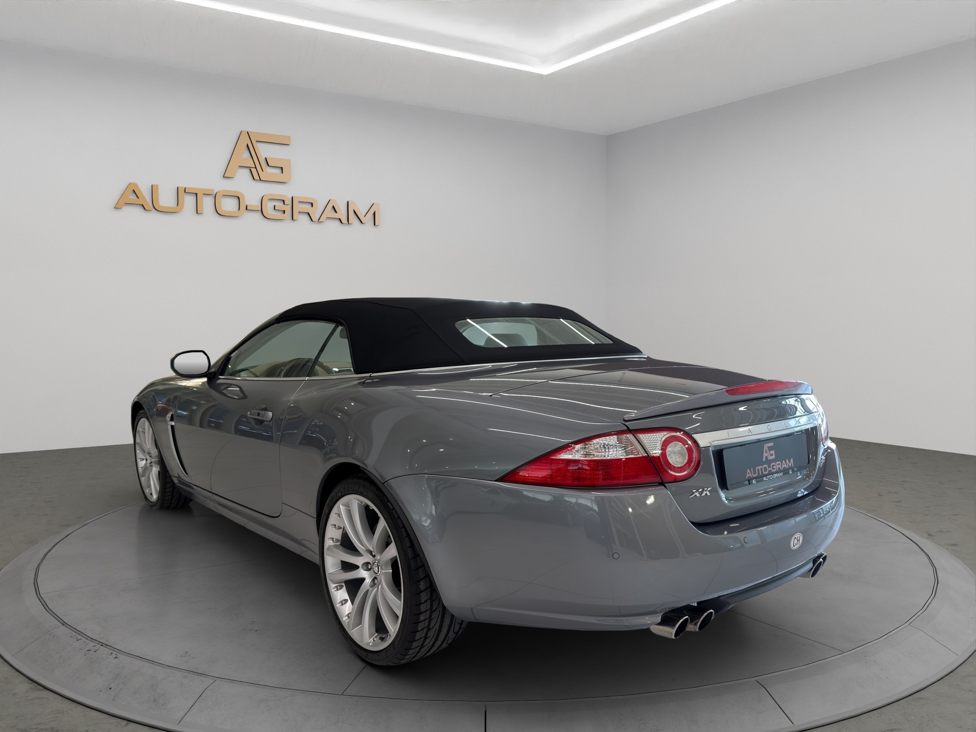 JAGUAR XKR 4.2 V8 SC Automatic-image-2