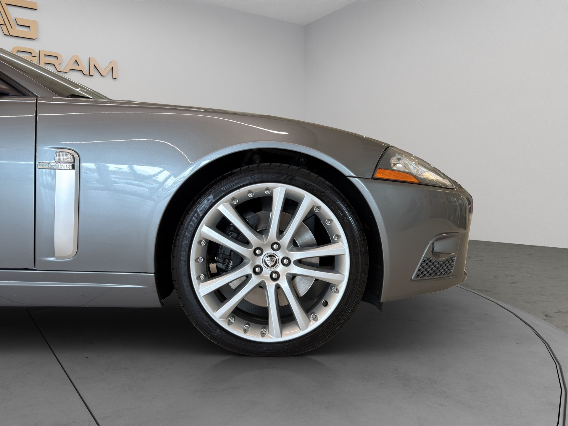 JAGUAR XKR 4.2 V8 SC Automatic-image-8