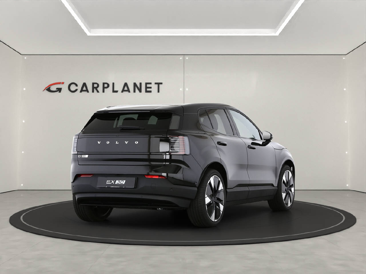 VOLVO EX30 E60 Twin Ultra Performance AWD .-image-2