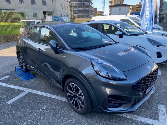 Car photo