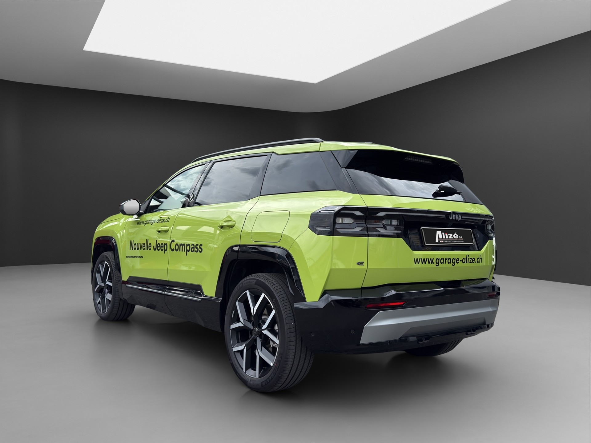 JEEP Compass Elektro 74kWh First Edition-image-4