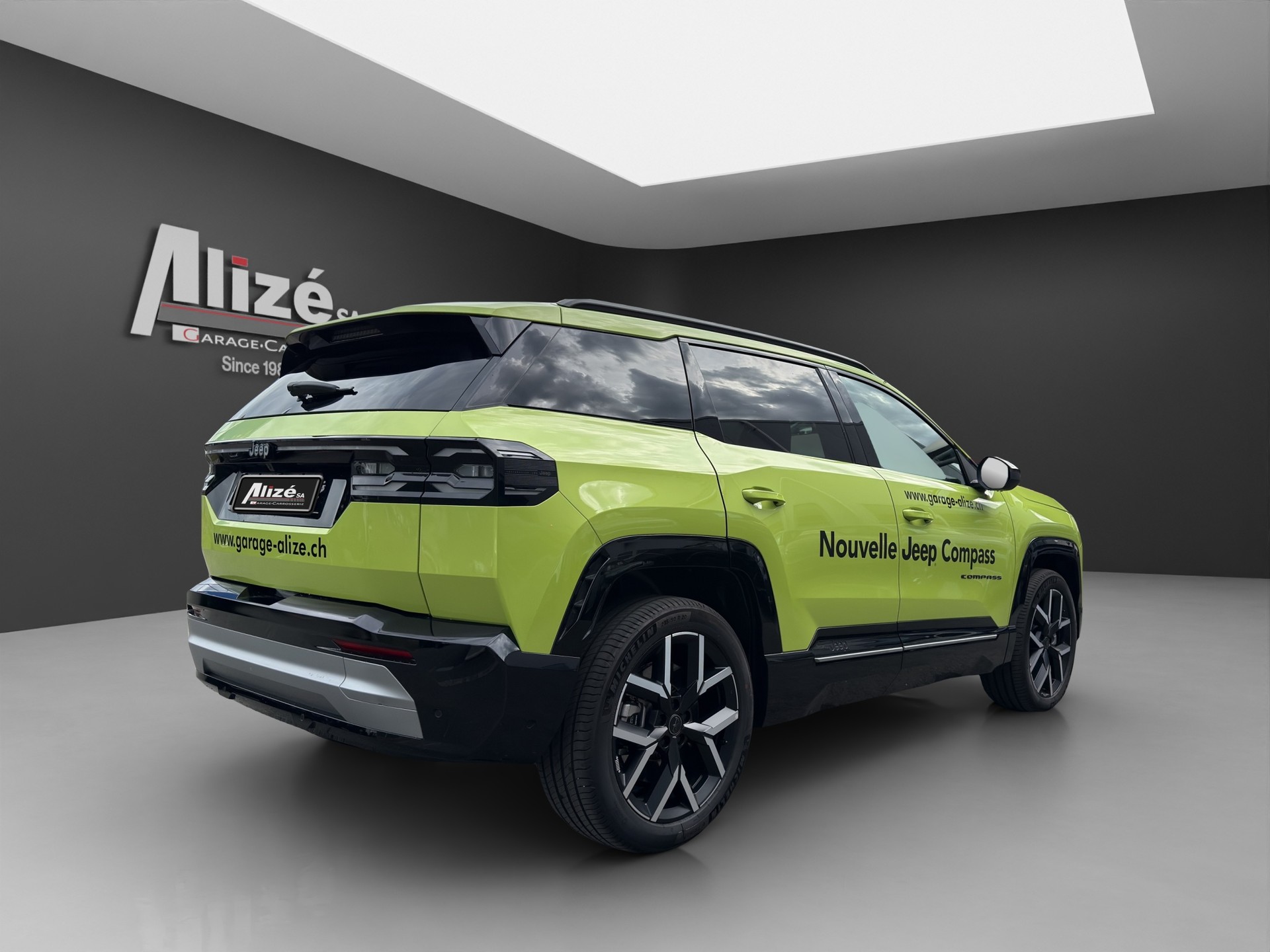JEEP Compass Elektro 74kWh First Edition-image-6