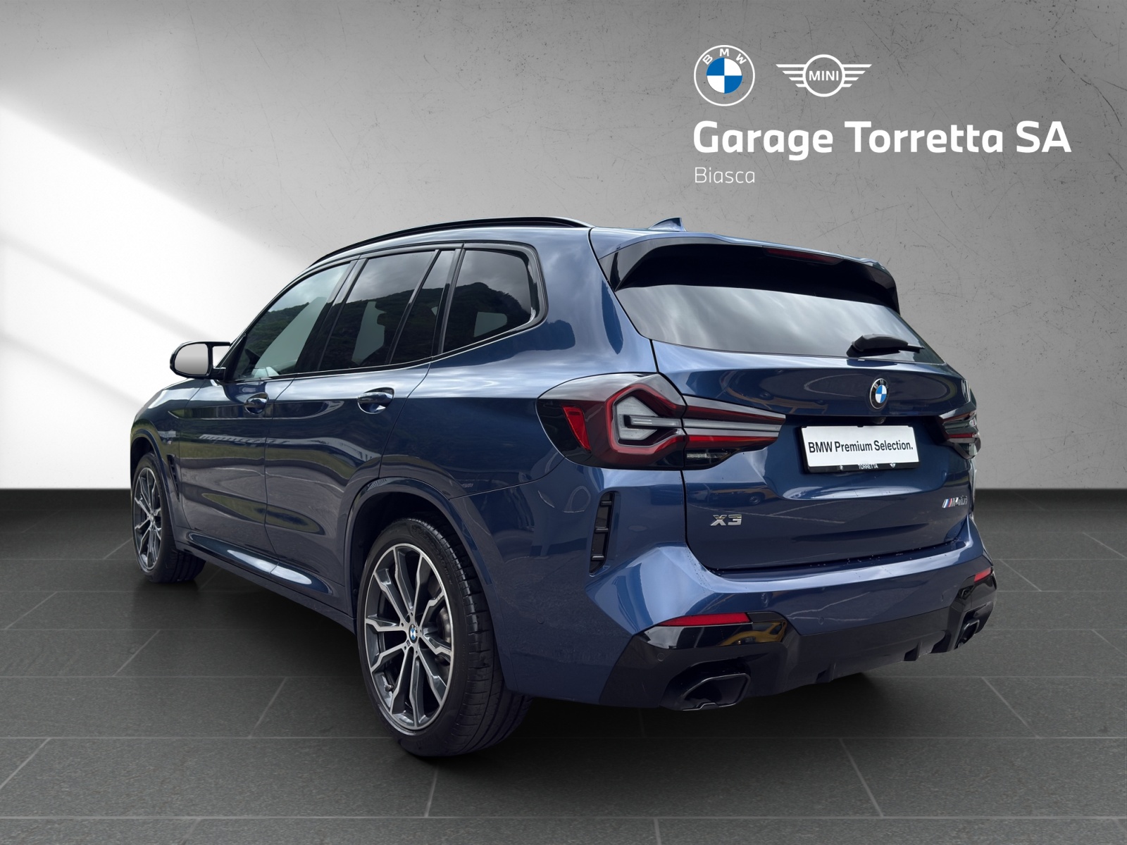 BMW X3 M40i-image-2