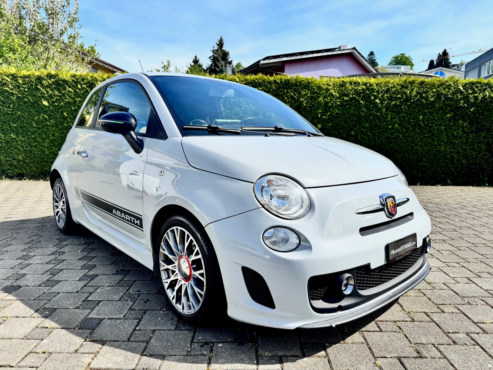 FIAT 500 1.4 16V Turbo Abarth-image-2