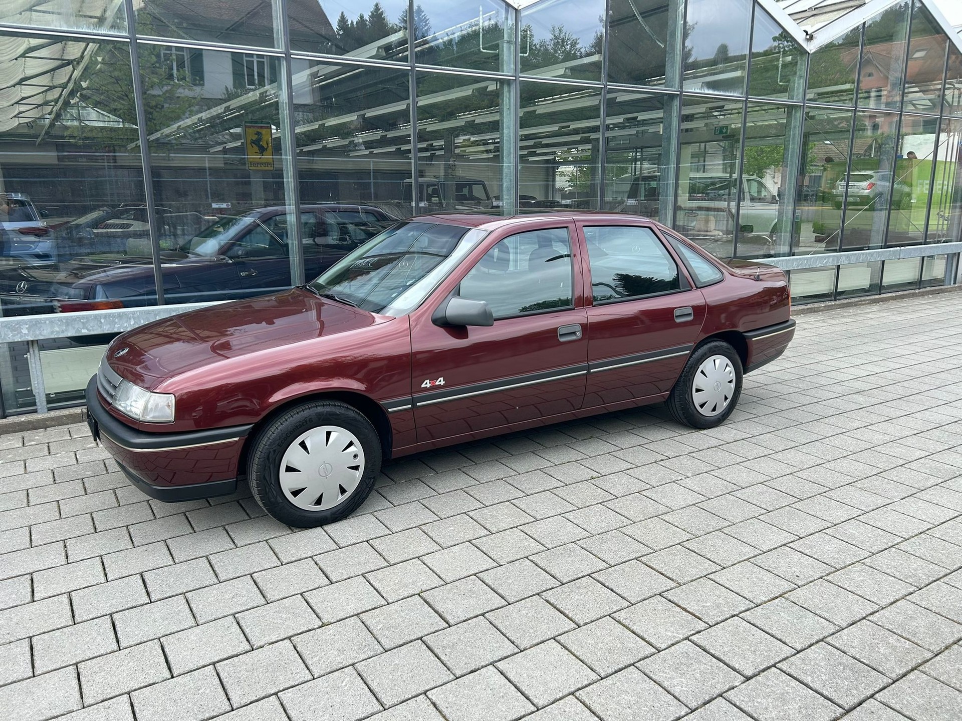 OPEL Vectra 2.0i GL 4x4-image-1