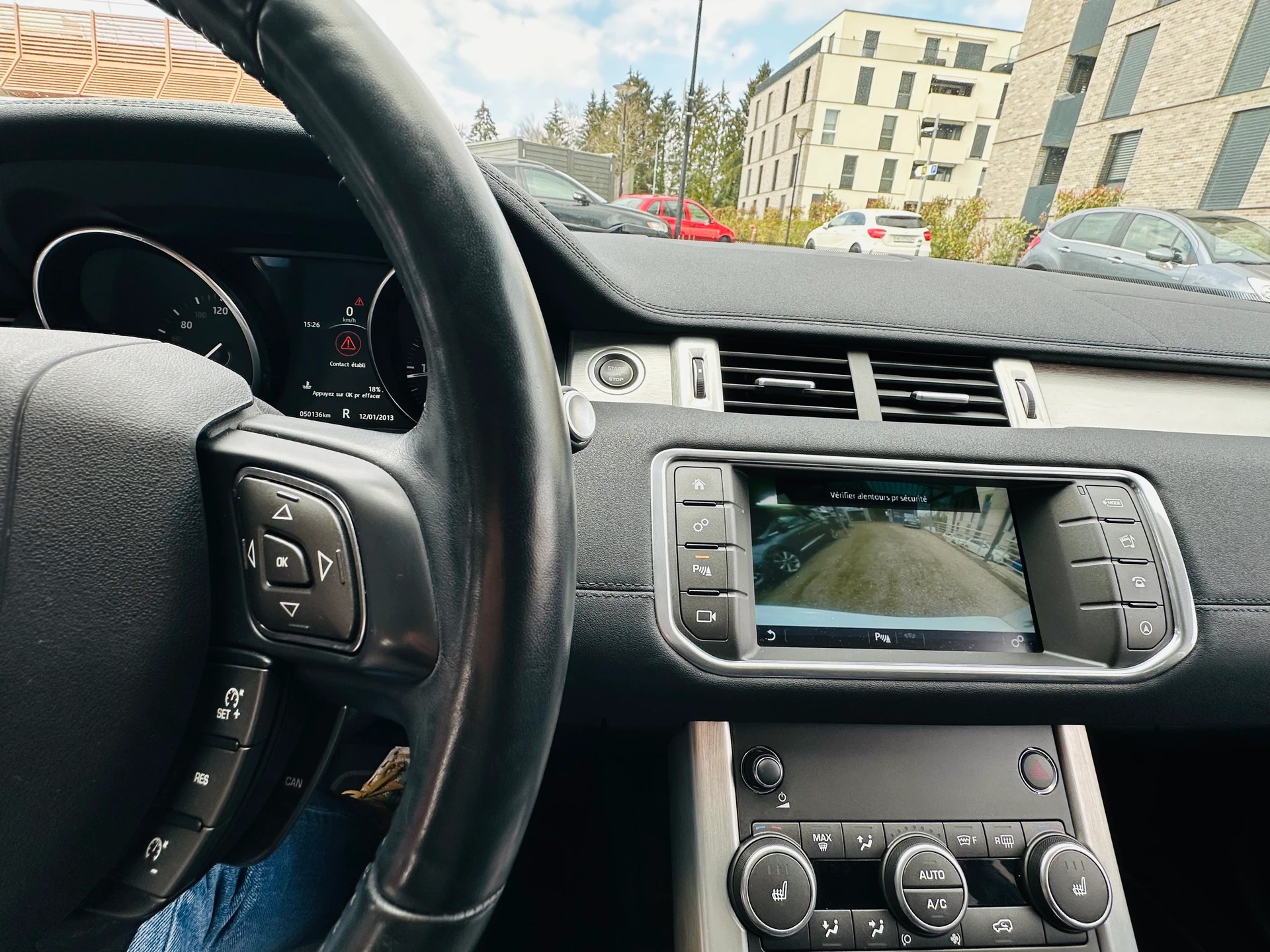 LAND ROVER Range Rover Evoque 2.0 TD4 Pure AT9-image-7