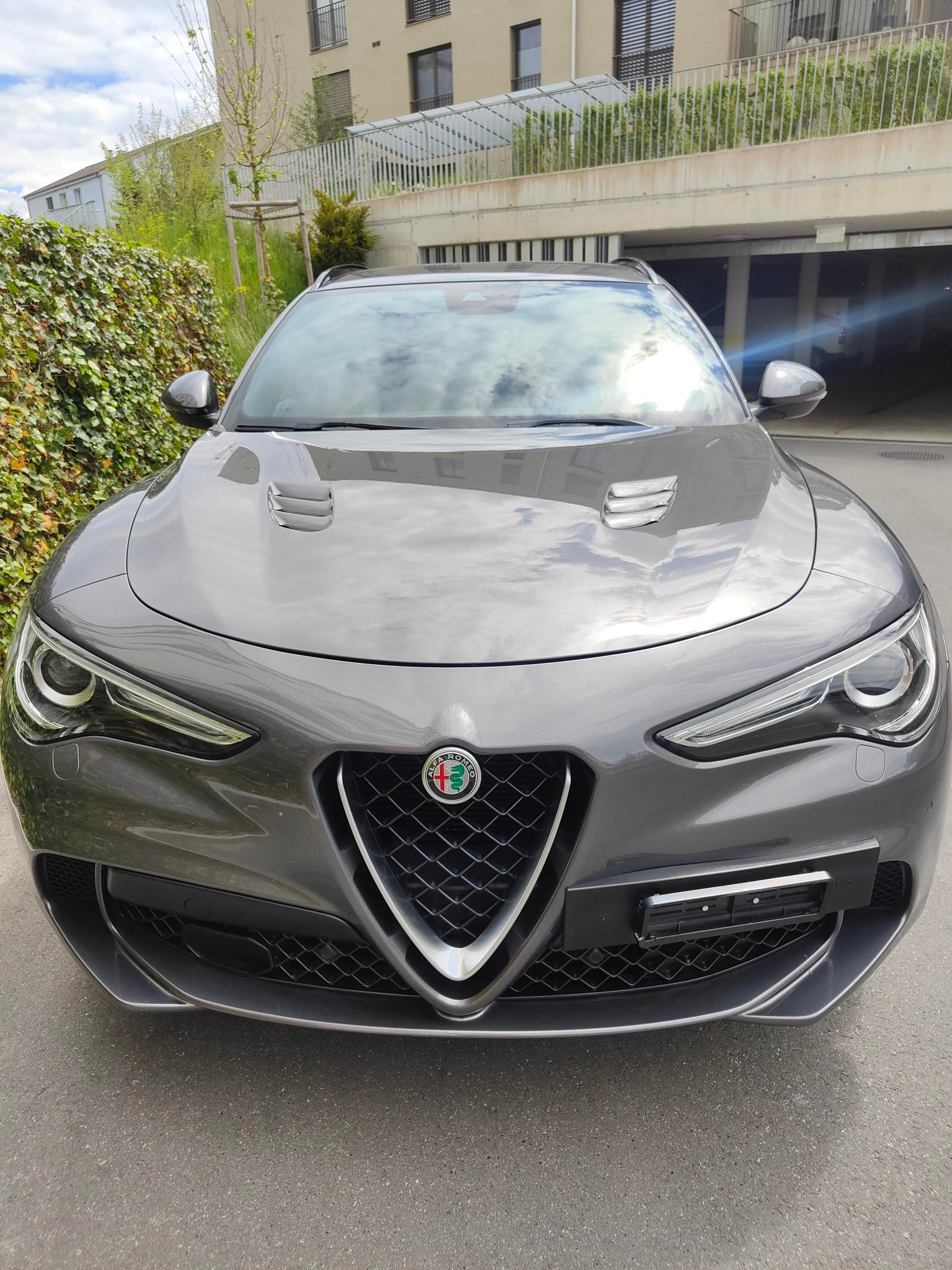 ALFA ROMEO Quatrofolio-image-2