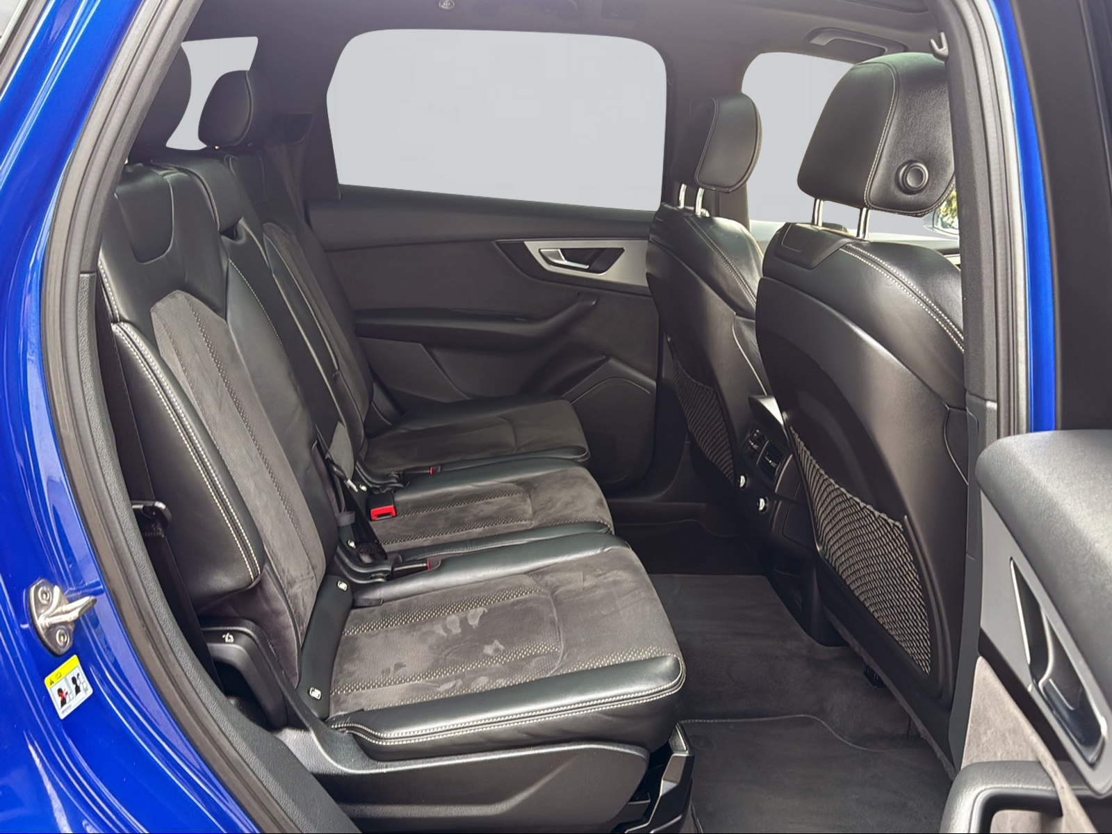 AUDI Q7 3.0 TDI ultra S-Line quattro tiptronic-image-11