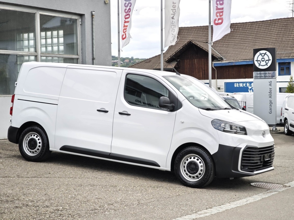 TOYOTA PROACE Van L1 75KWh Advanced