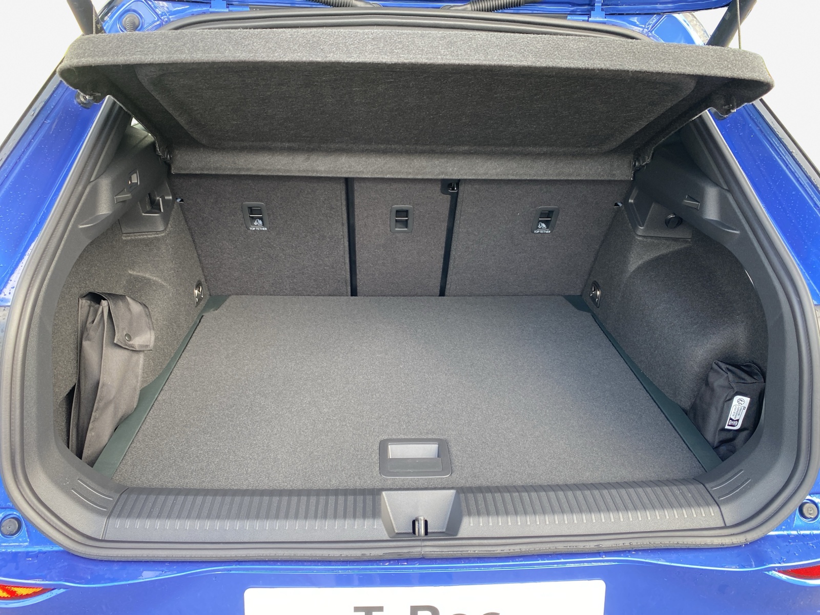 VW T-Roc 1.5 eTSI mHEV R-Line DSG-image-12