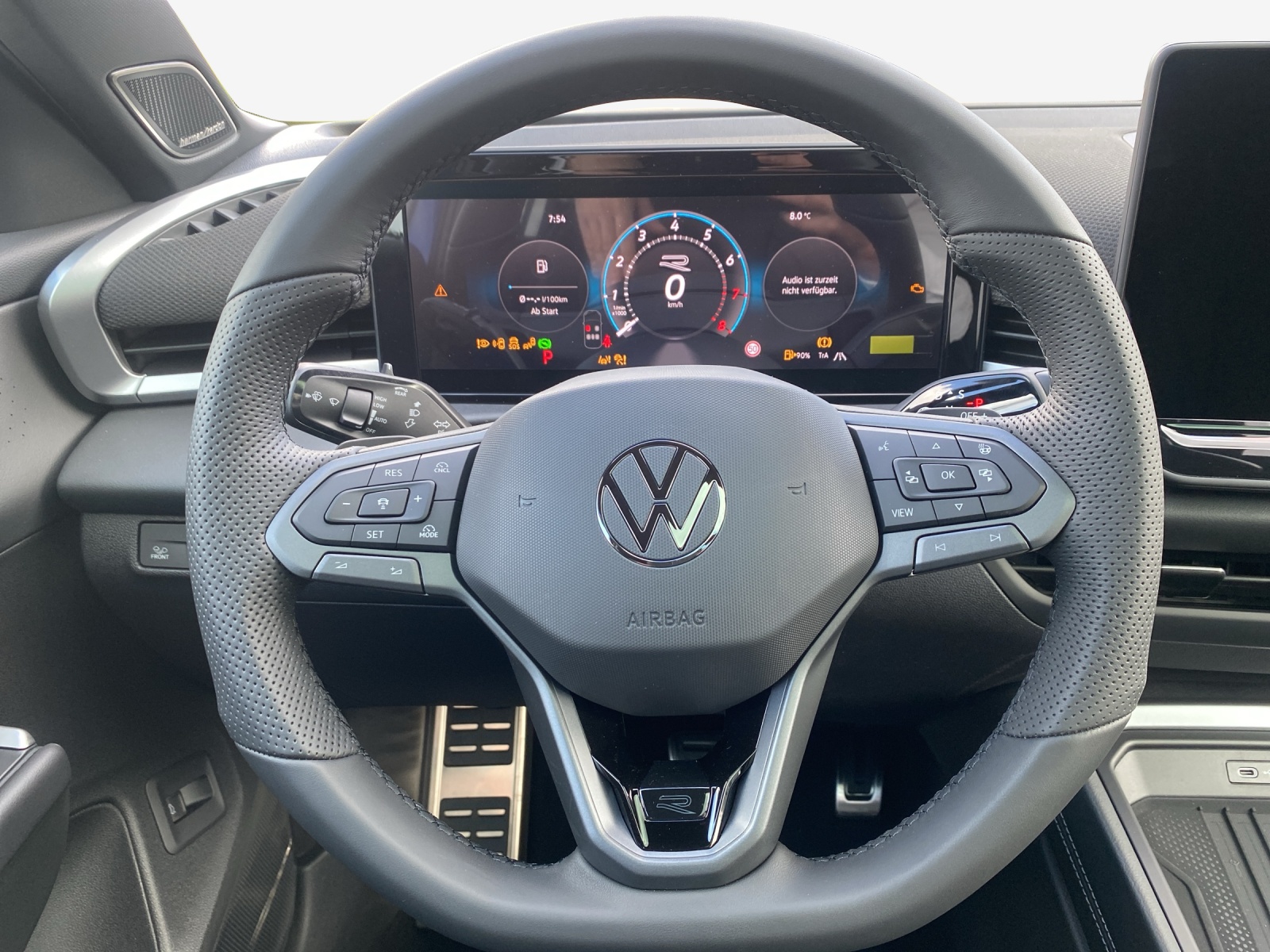 VW T-Roc 1.5 eTSI mHEV R-Line DSG-image-9