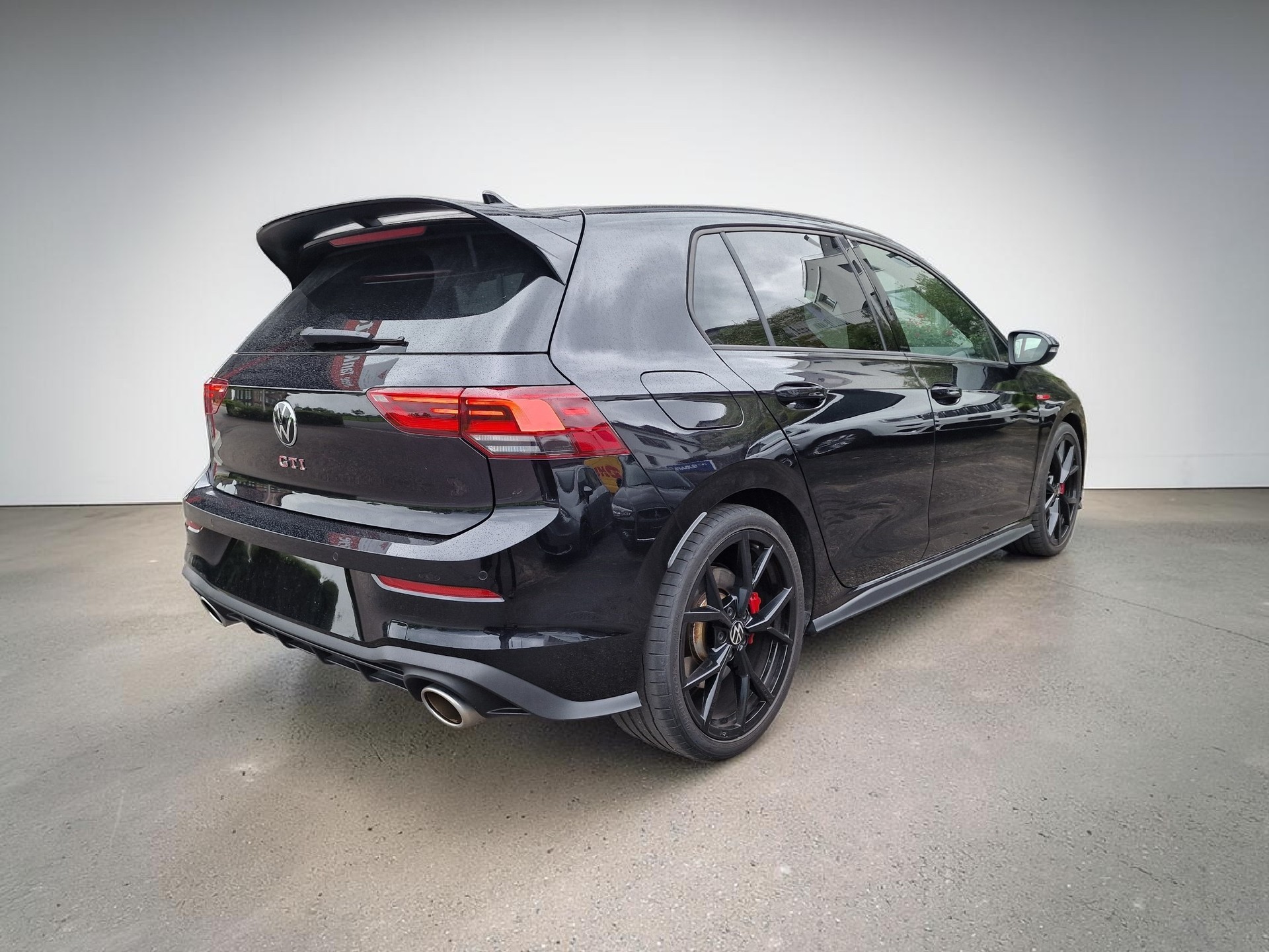 VW Golf 2.0 TSI GTI Clubsport DSG Pano 36Mt Gara-image-5