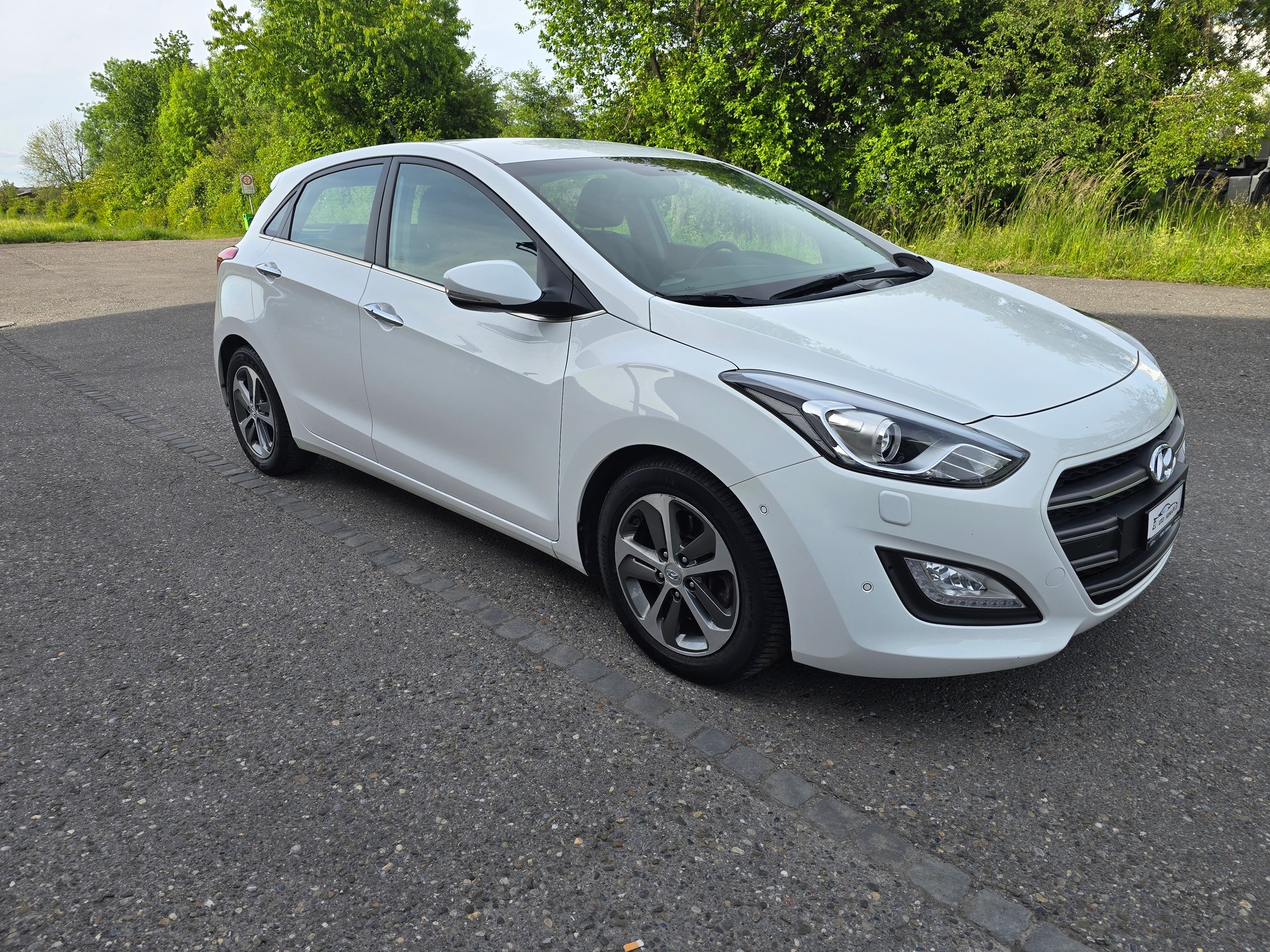 HYUNDAI i30 1.6 CRDi Vertex Automatic DCT-image-1