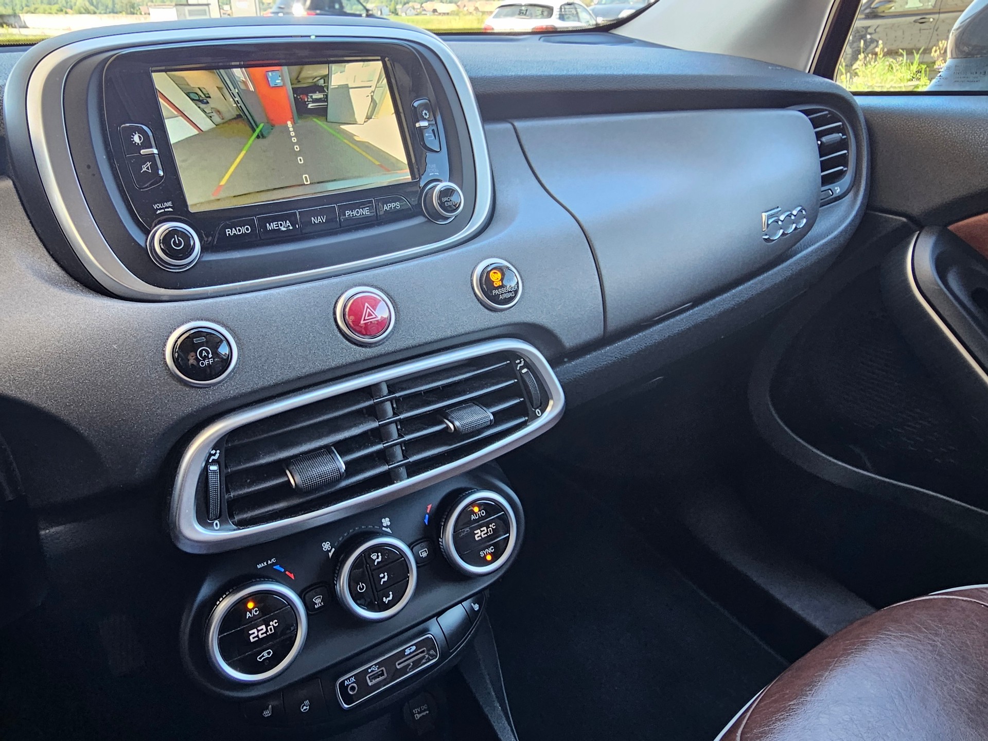 FIAT 500X 2.0 MJ Cross Plus 4x4 Automatic-image-12