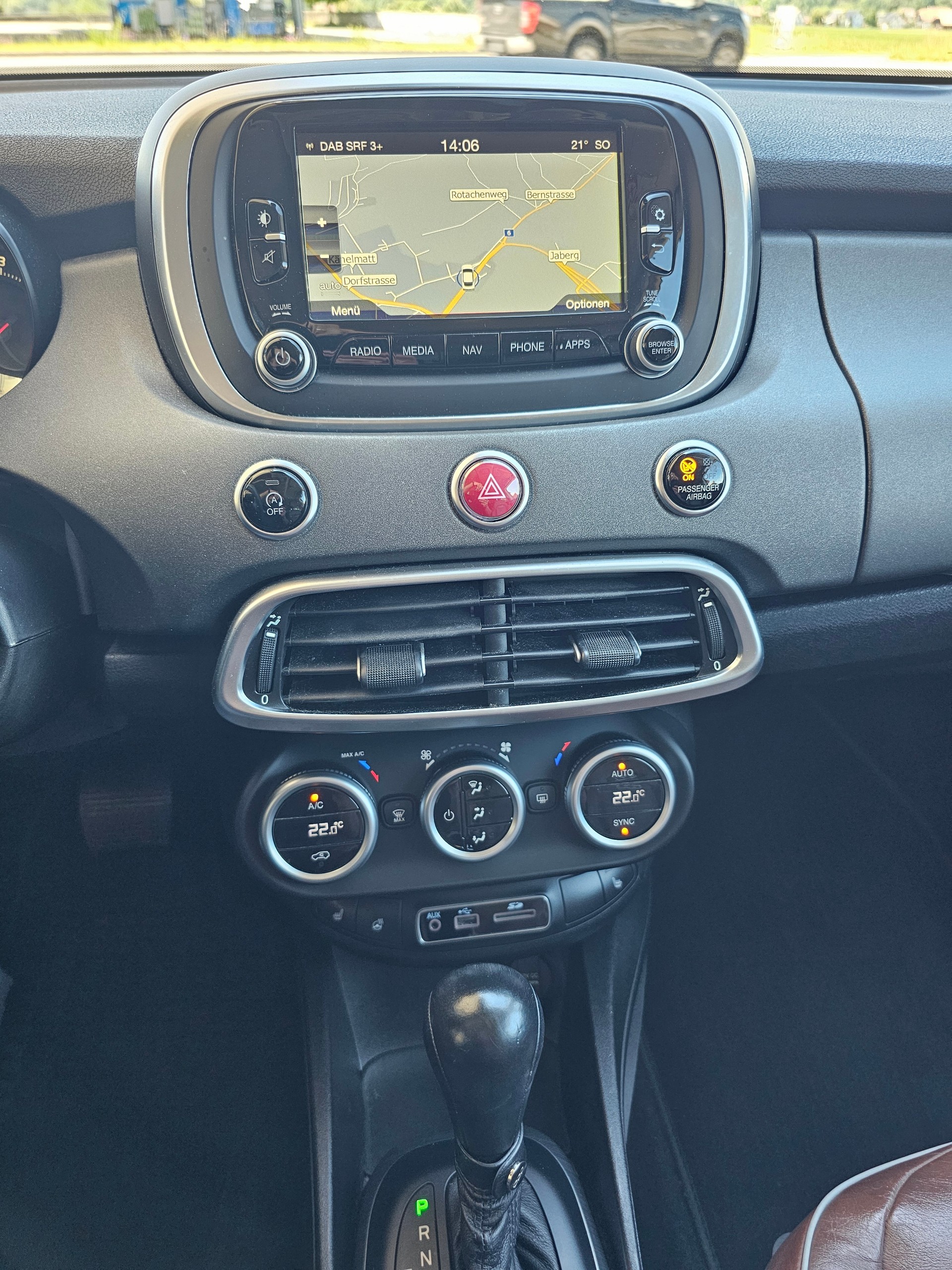 FIAT 500X 2.0 MJ Cross Plus 4x4 Automatic-image-13