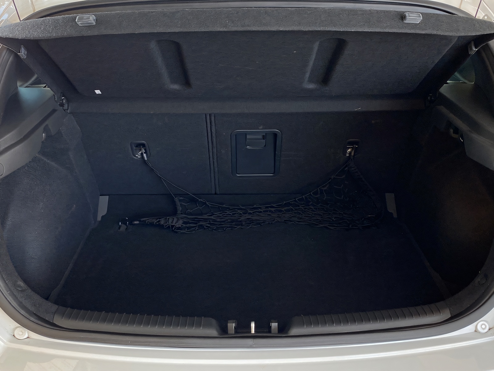 HYUNDAI i30 1.5 T-GDi N-Line-image-6