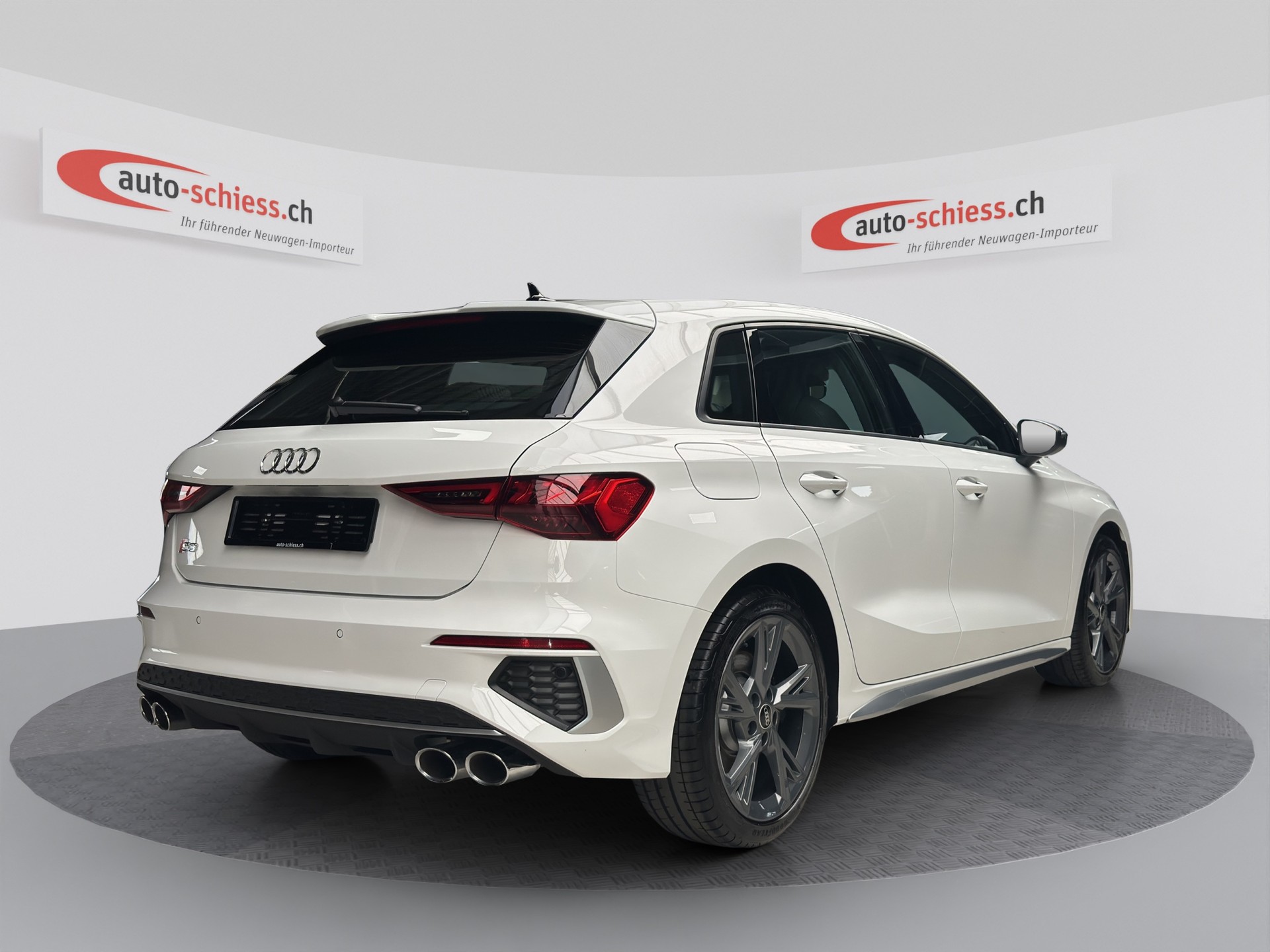 AUDI S3 Sportback 2.0 TFSI quattro S-tronic-image-4