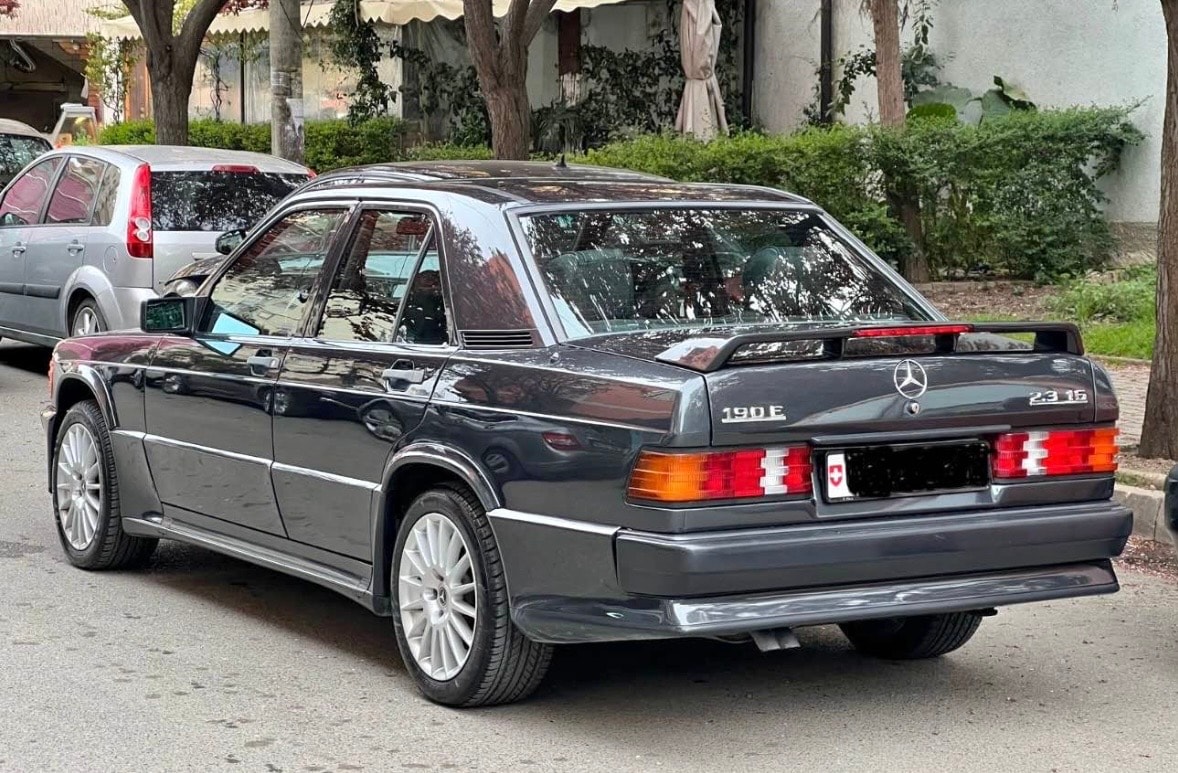MERCEDES-BENZ 190 E 2.3-16-image-1