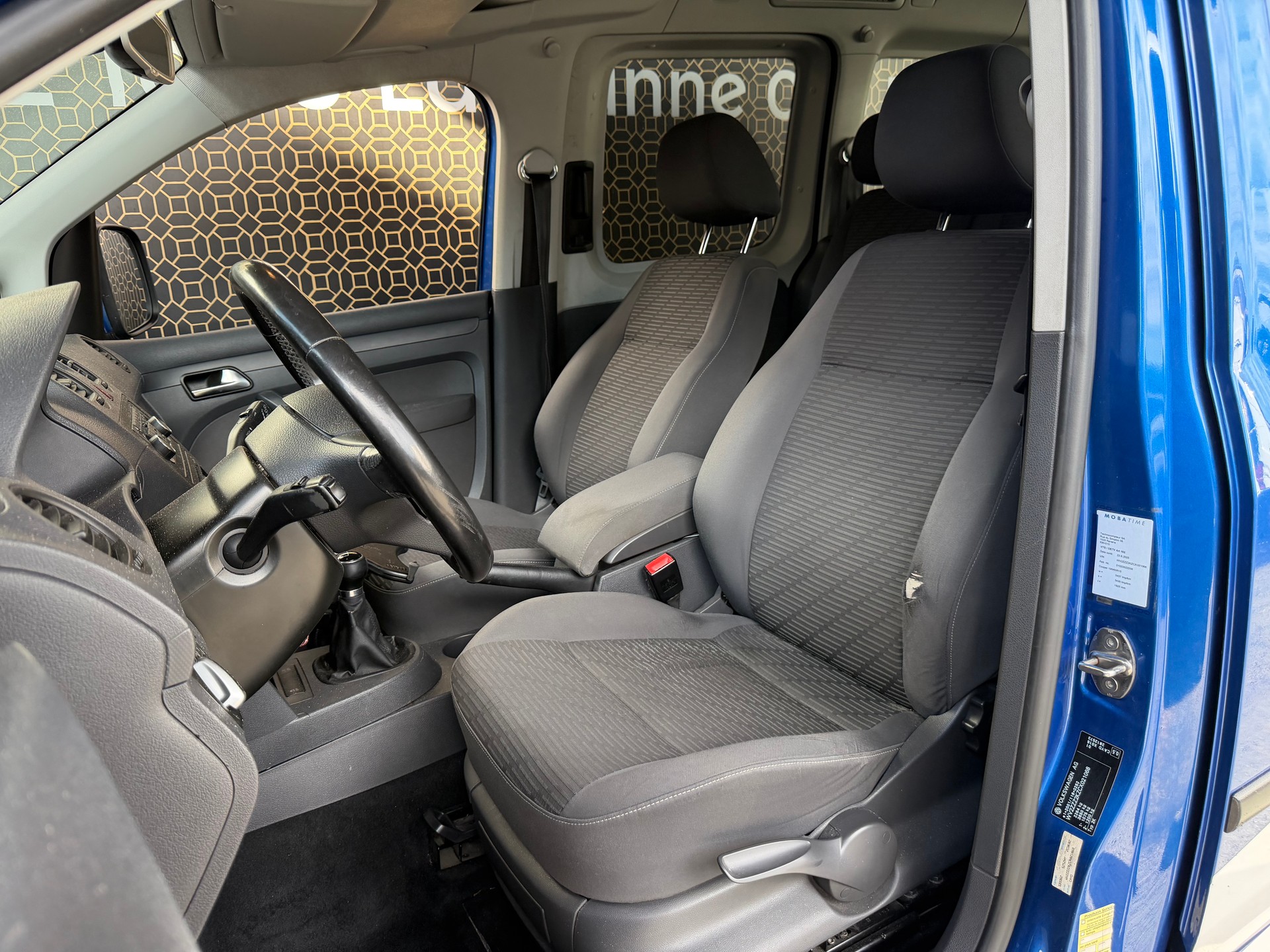 VW Caddy 1.6TDI Transport personnes-showroom-element-3