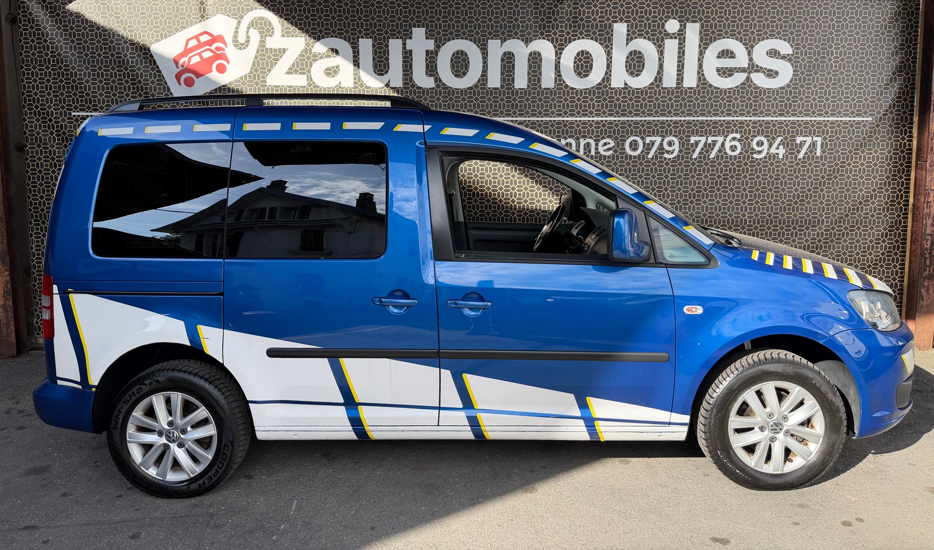 VW Caddy 1.6TDI Transport personnes-image-5