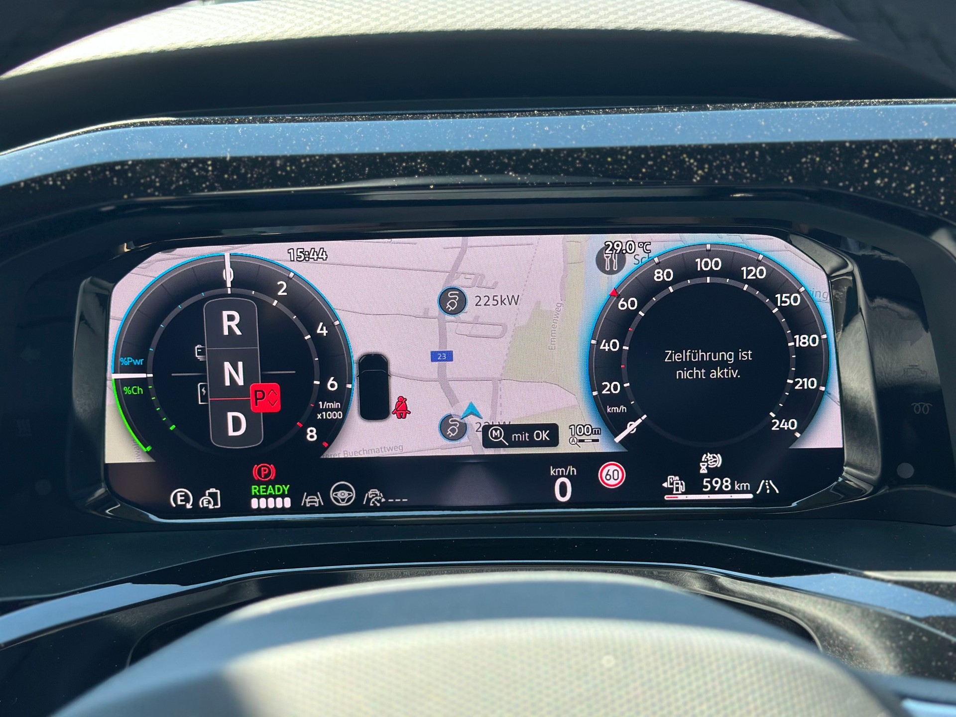 VW Multivan 1.5 eHybrid Style 4Motion DSG-image-14