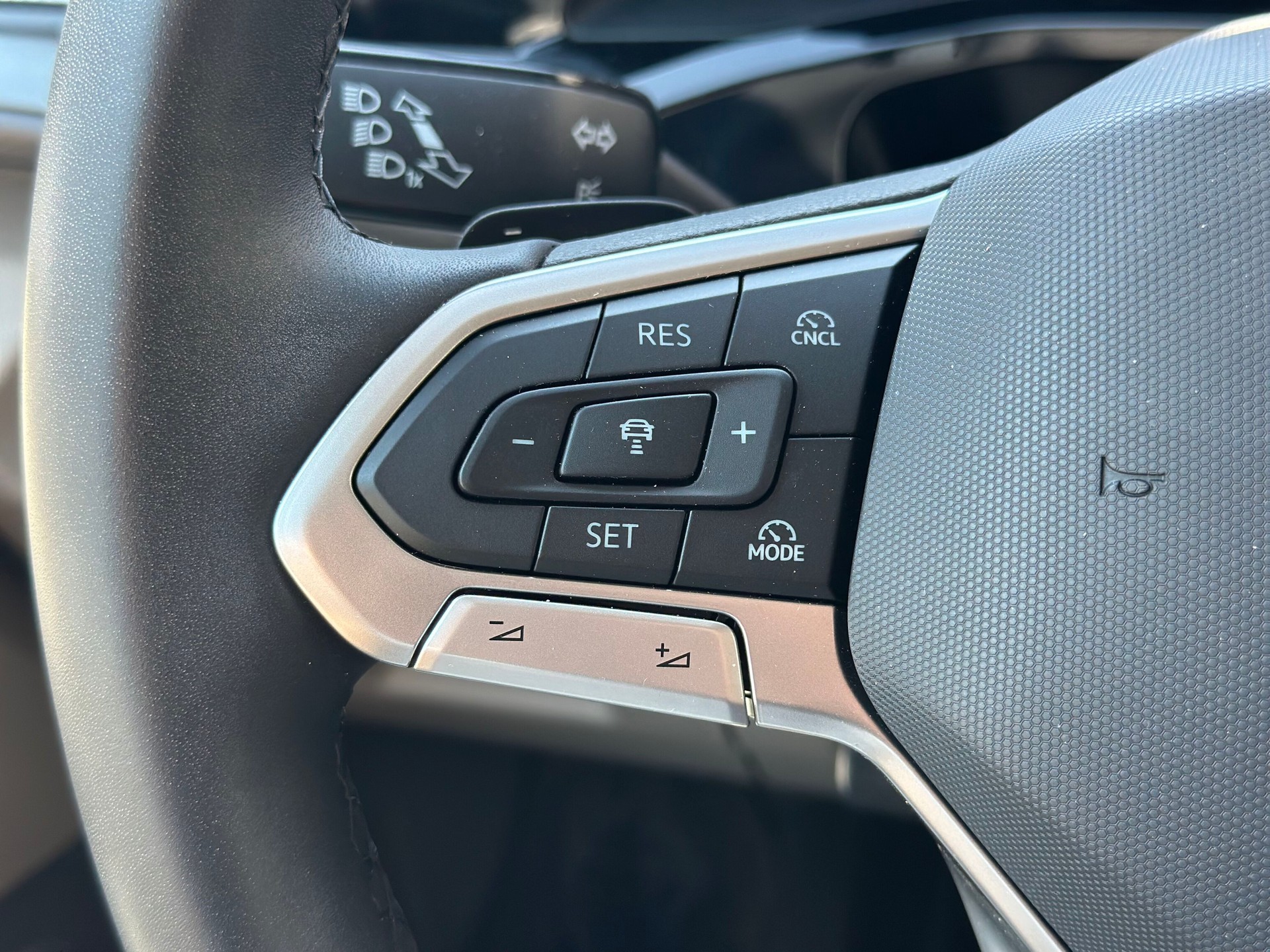 VW Multivan 1.5 eHybrid Style 4Motion DSG-image-10