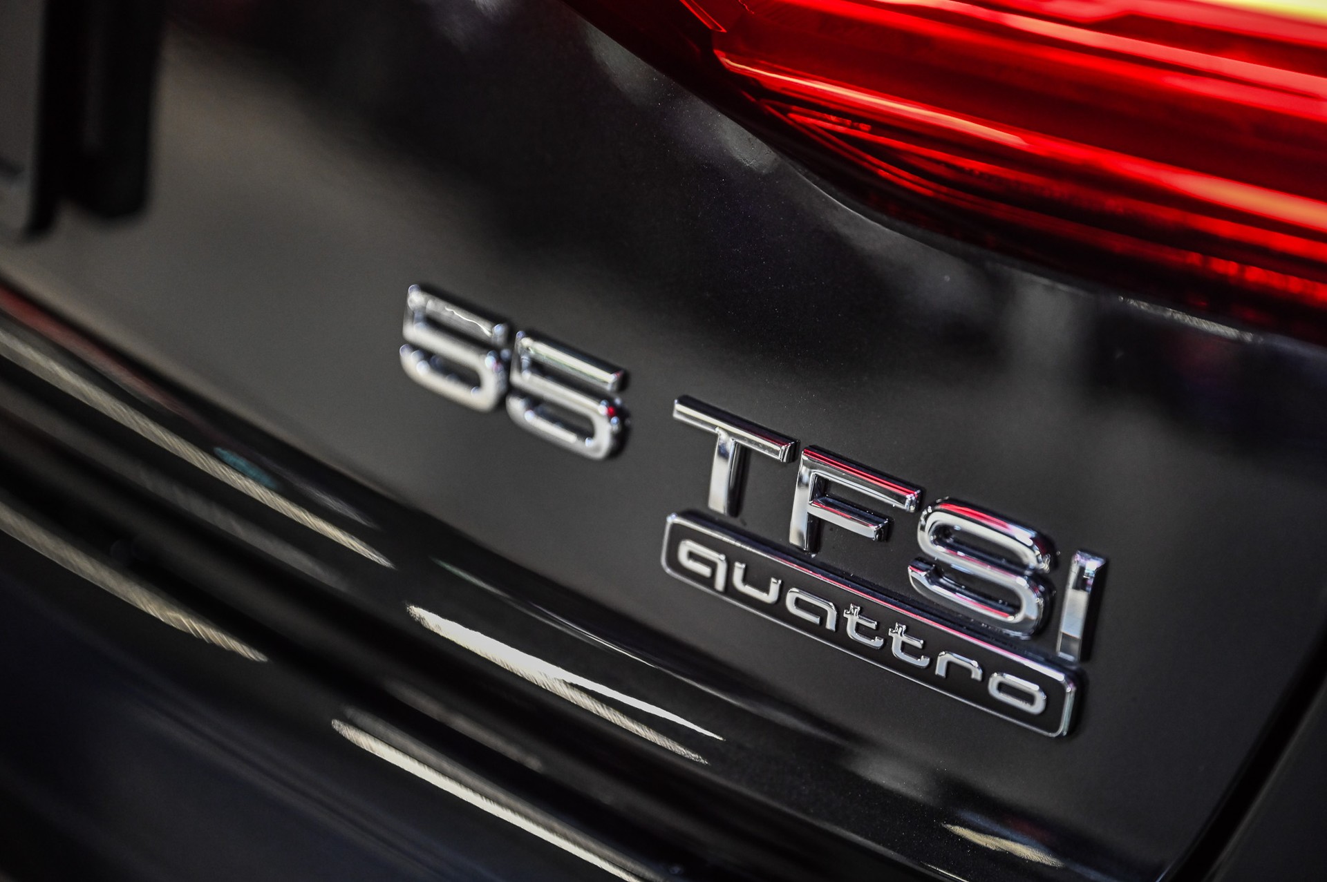 AUDI A8 L 55 TFSI quattro-image-14