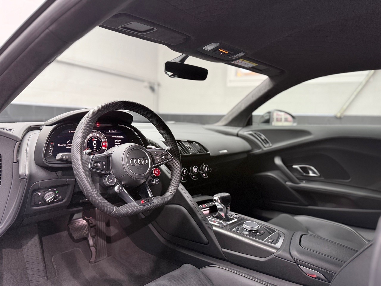 AUDI R8 Coupé RWD S-Tronic | Carbon Heckspoiler-image-18