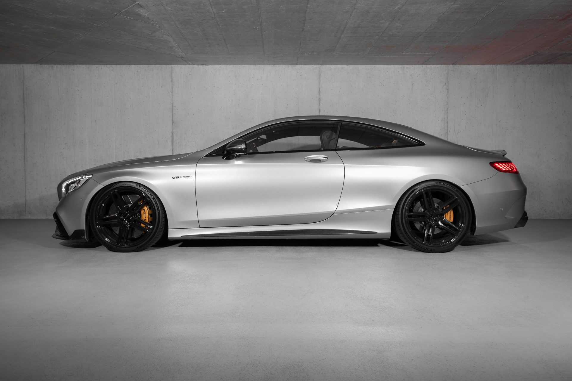 MERCEDES-BENZ S 63 AMG Coupé 4Matic Speedshift MCT-showroom-element-2