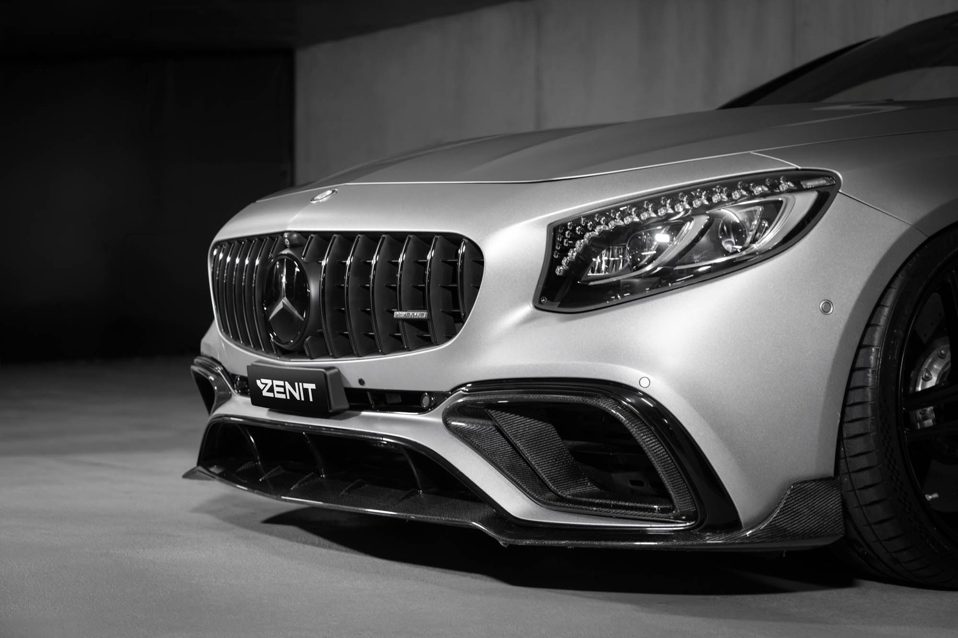 MERCEDES-BENZ S 63 AMG Coupé 4Matic Speedshift MCT-image-9