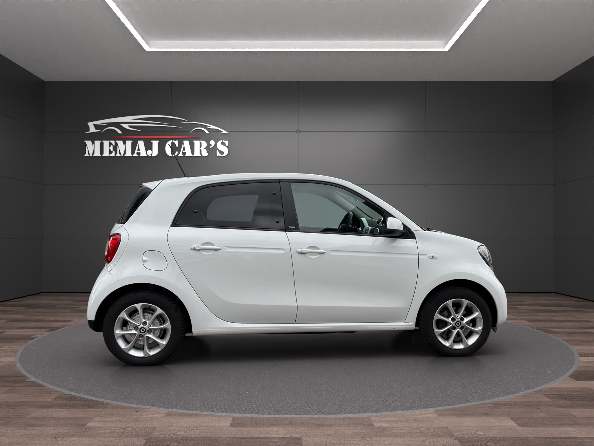 SMART forfour prime Automat 90 PS Panorama Dach-image-3