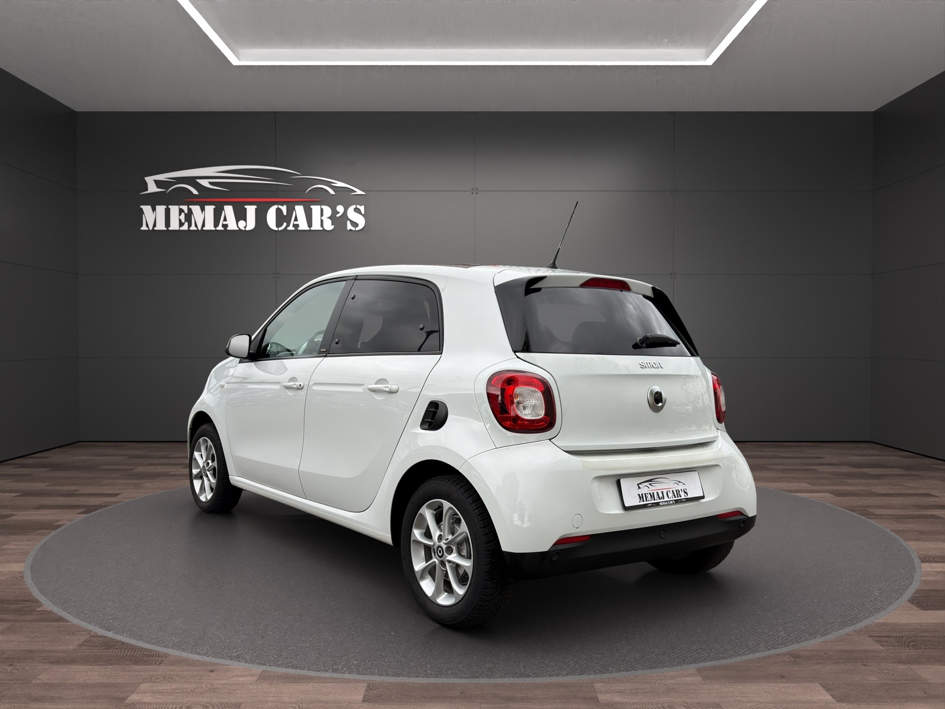 SMART forfour prime Automat 90 PS Panorama Dach-image-6