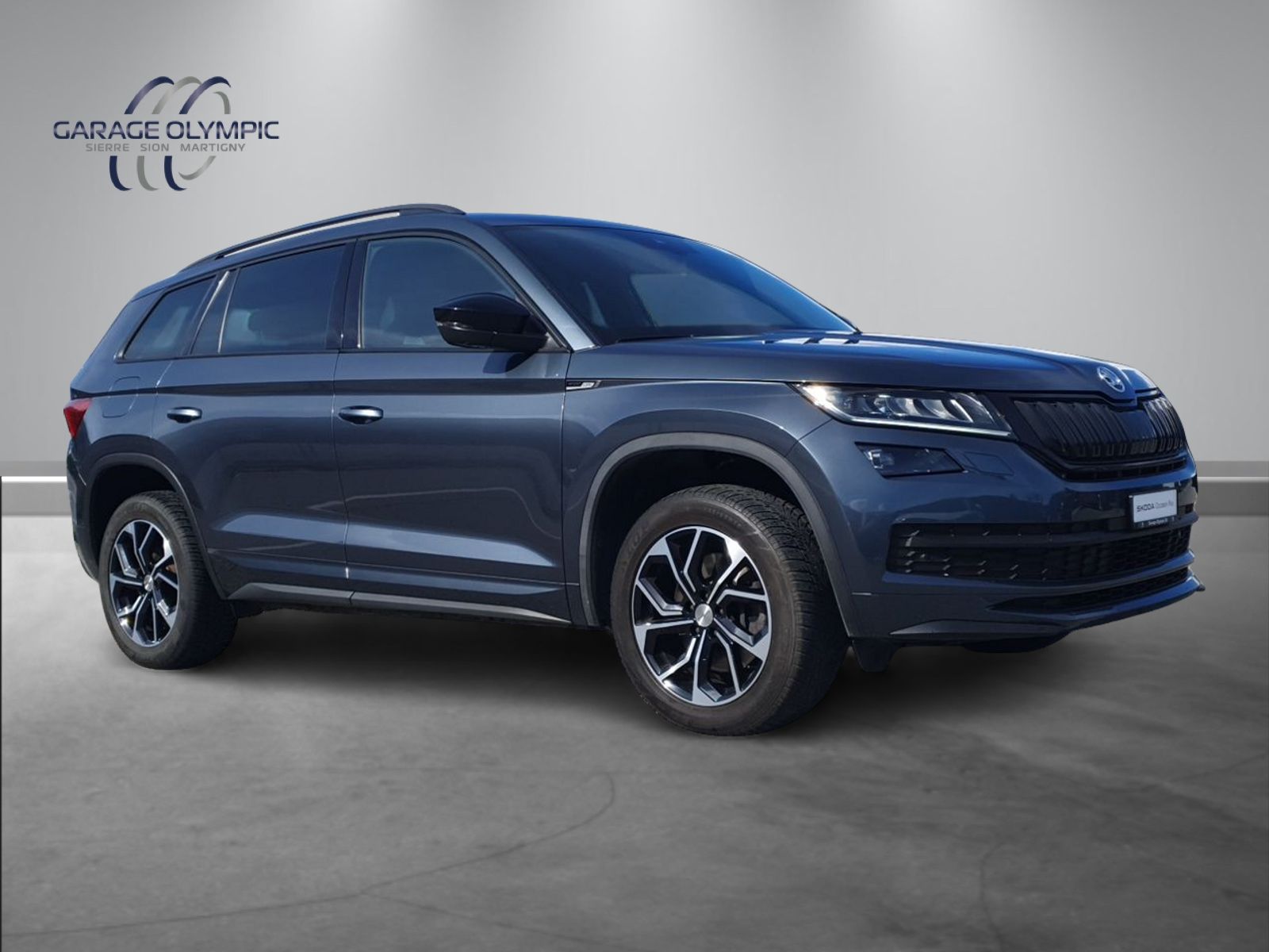 SKODA Kodiaq 2.0 TSI 4x4 Sport Line-image-9