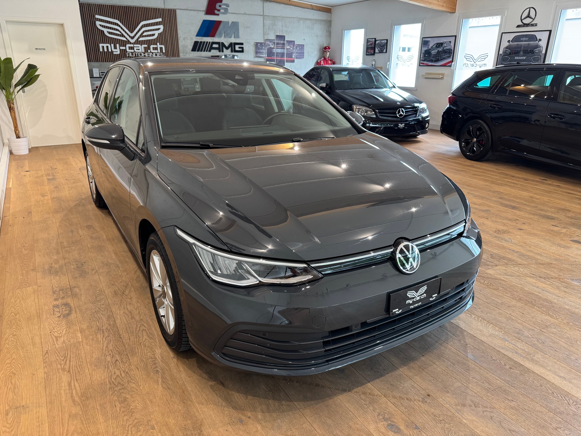 VW Golf 1.0 eTSI mHEV ACTLife DSG || CH-FZG || RÜCKFAHRKAMERA || IQ LED MATRIX || AMBIENTE-image-15
