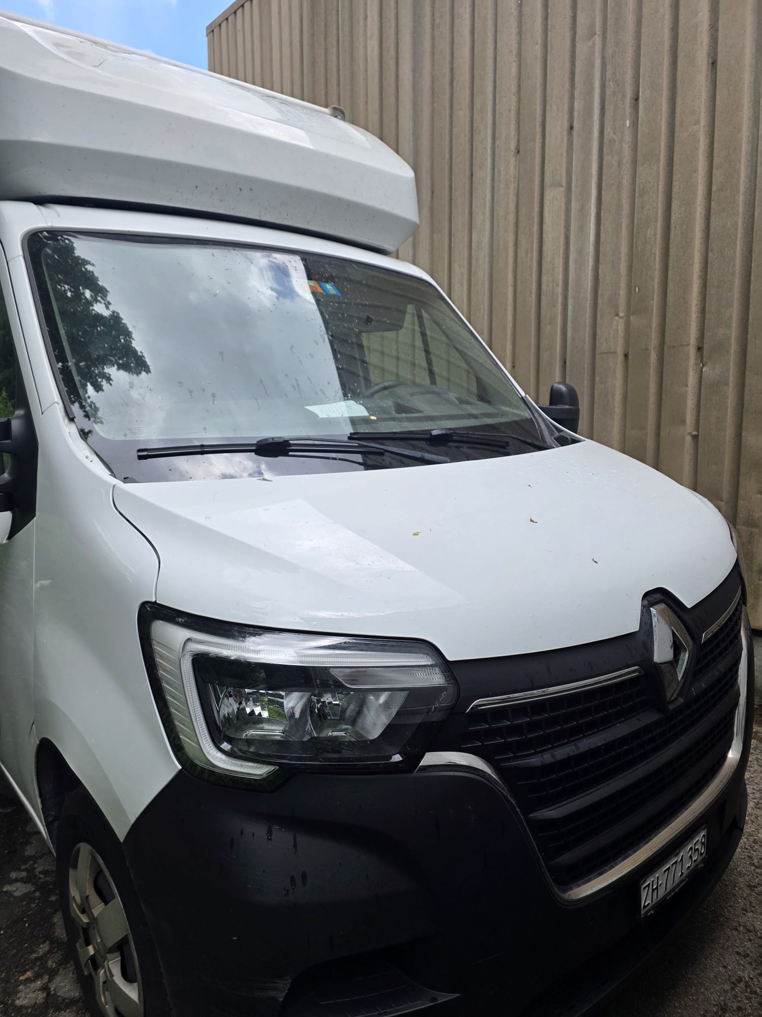 RENAULT 2.3 dCi 145 TwinTurbo-image-5
