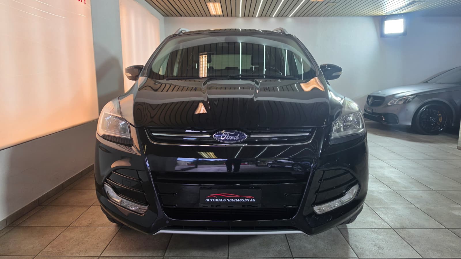 FORD Kuga 2.0 TDCi Titanium 4WD PowerShift, FRISCH AB MFK UND FRISCH AB SERVICE-image-1