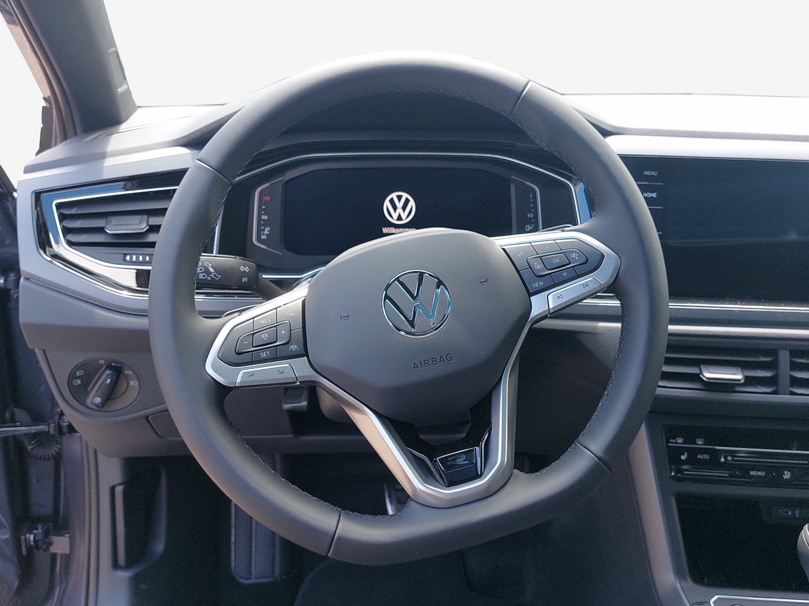 VW Polo 1.0 TSI R-Line United DSG-image-9