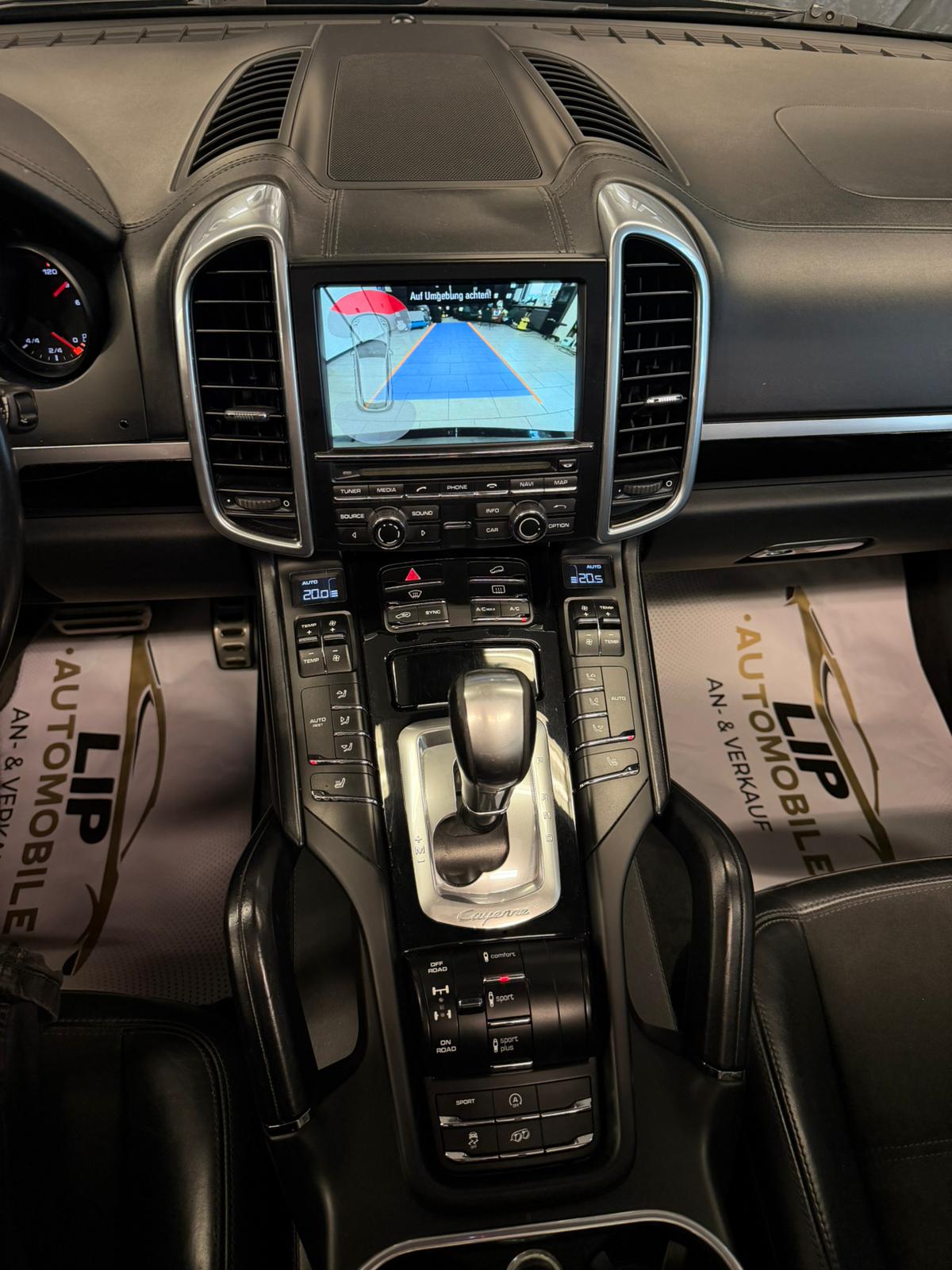 PORSCHE Cayenne GTS-image-12