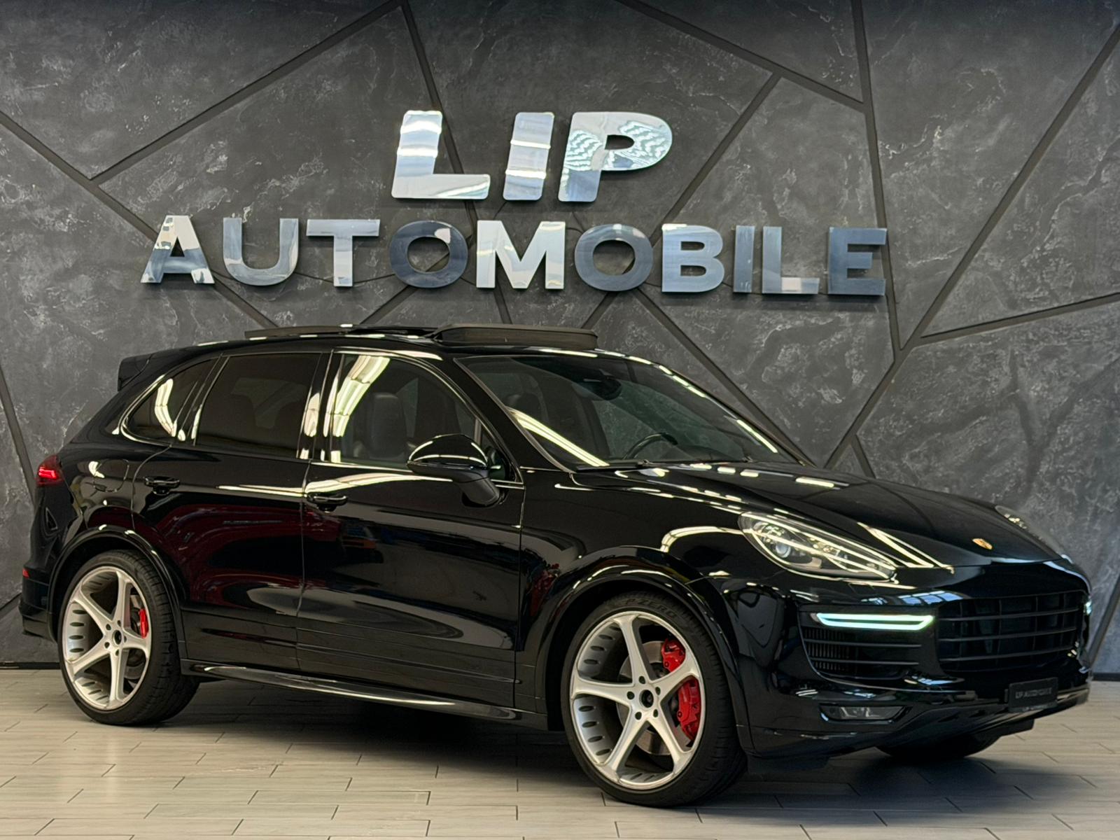 PORSCHE Cayenne GTS-image-2