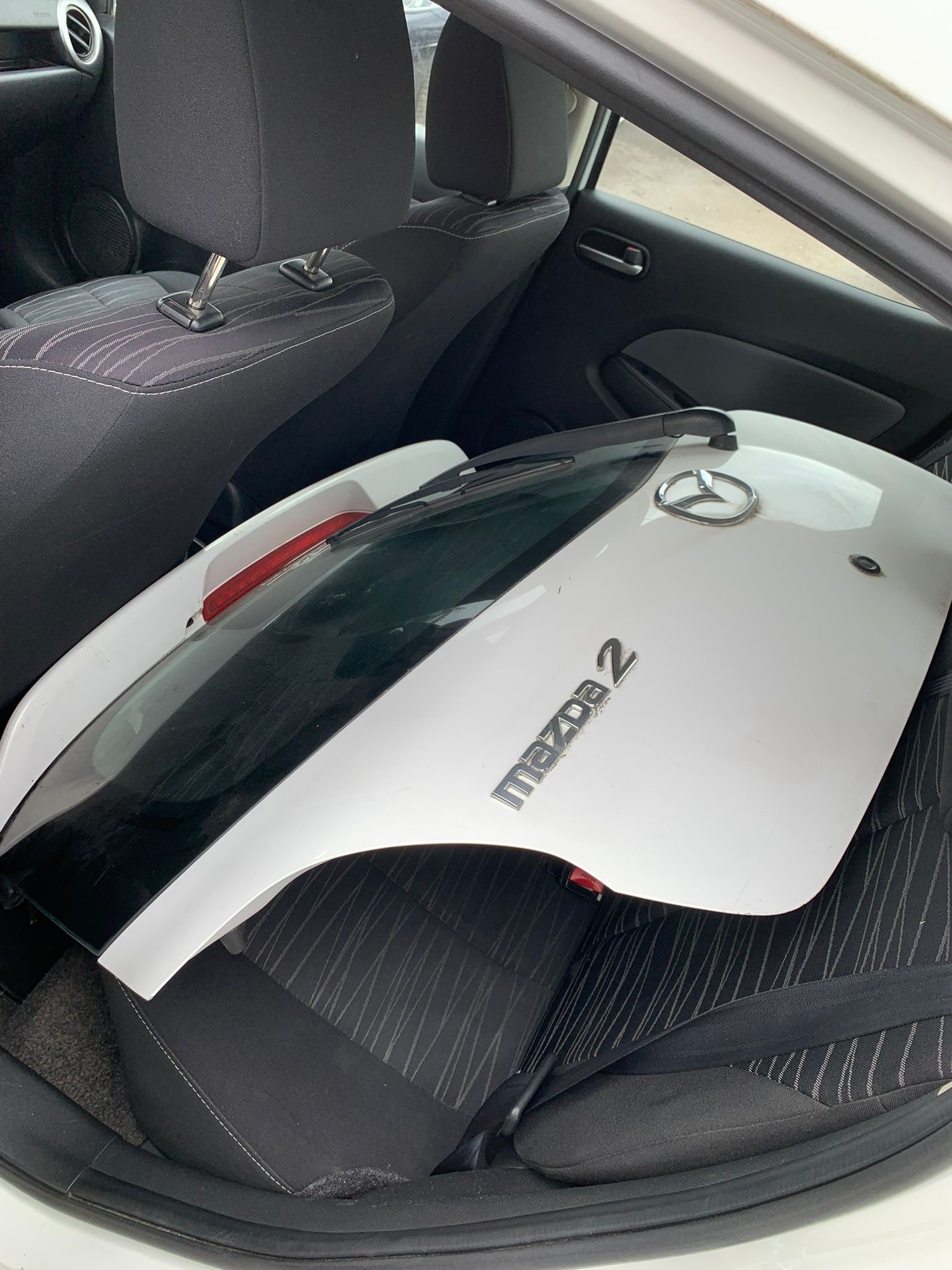 MAZDA 2 1.3i 16V Exclusive (Klima * Multimedia * Multilenkrad * BO4 ** KUPPLUNG MUSS ERSETZEN)-image-7