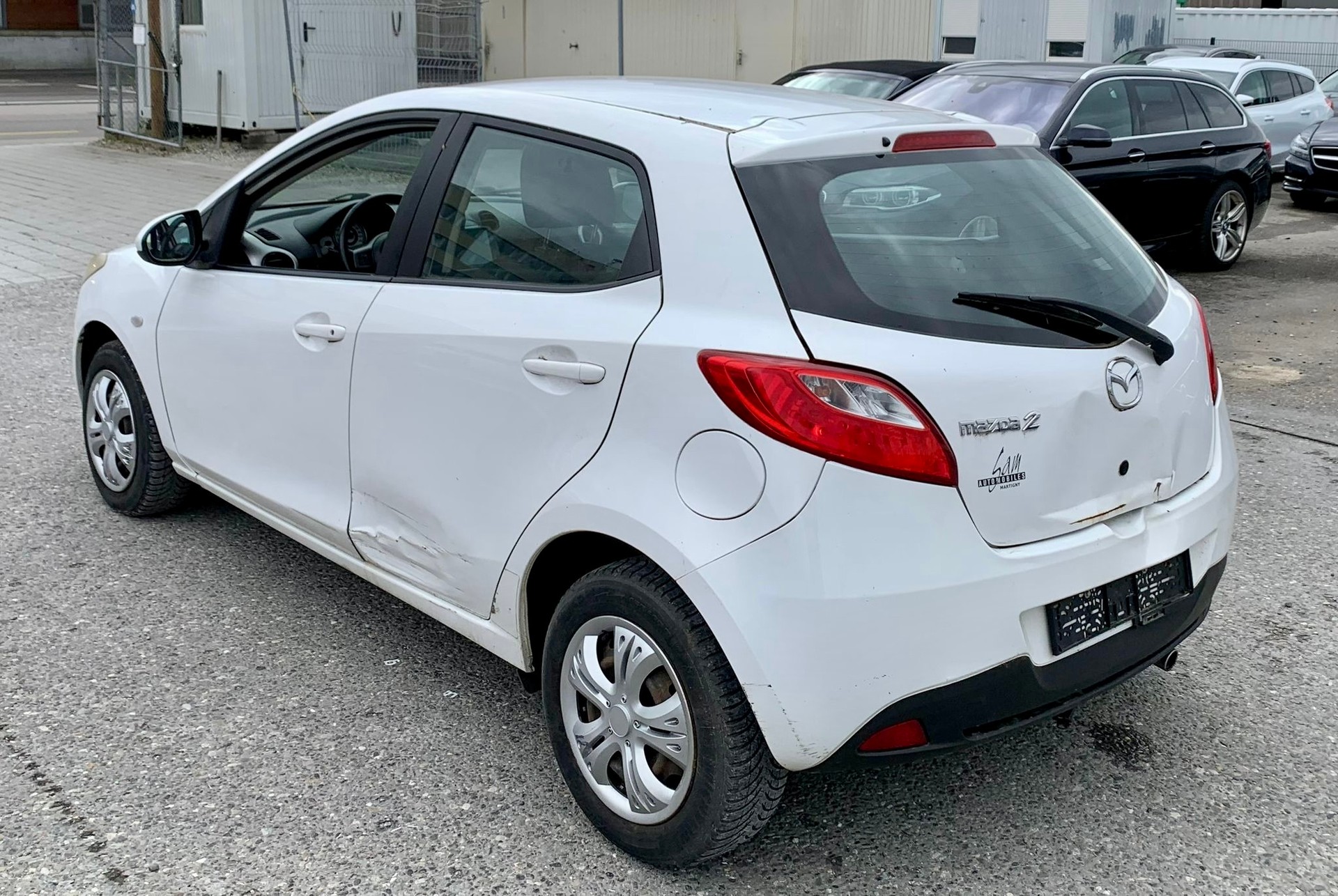 MAZDA 2 1.3i 16V Exclusive (Klima * Multimedia * Multilenkrad * BO4 ** KUPPLUNG MUSS ERSETZEN)-image-3