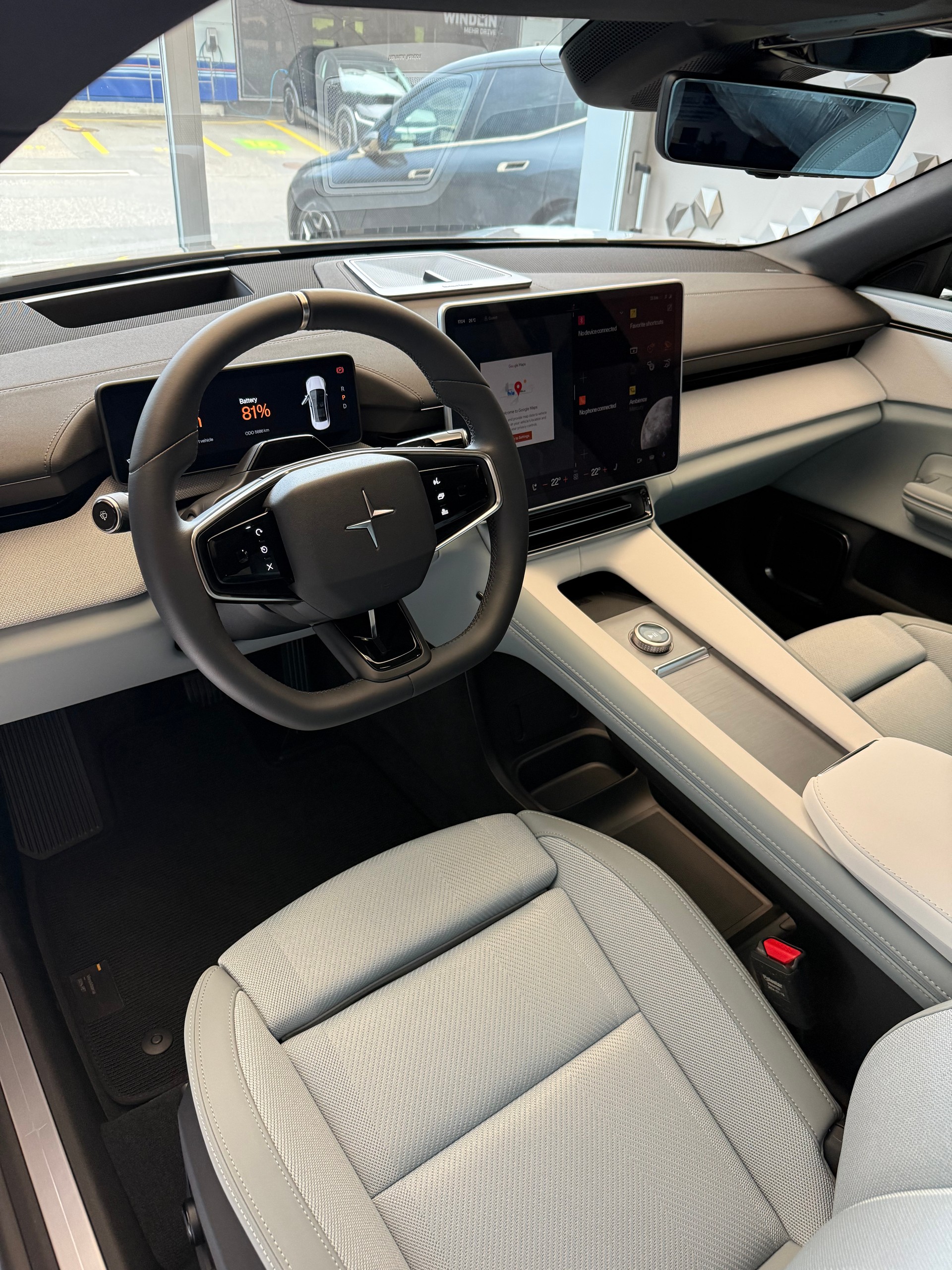 POLESTAR Polestar 4 Long Range Single 100kWh Plus-image-3